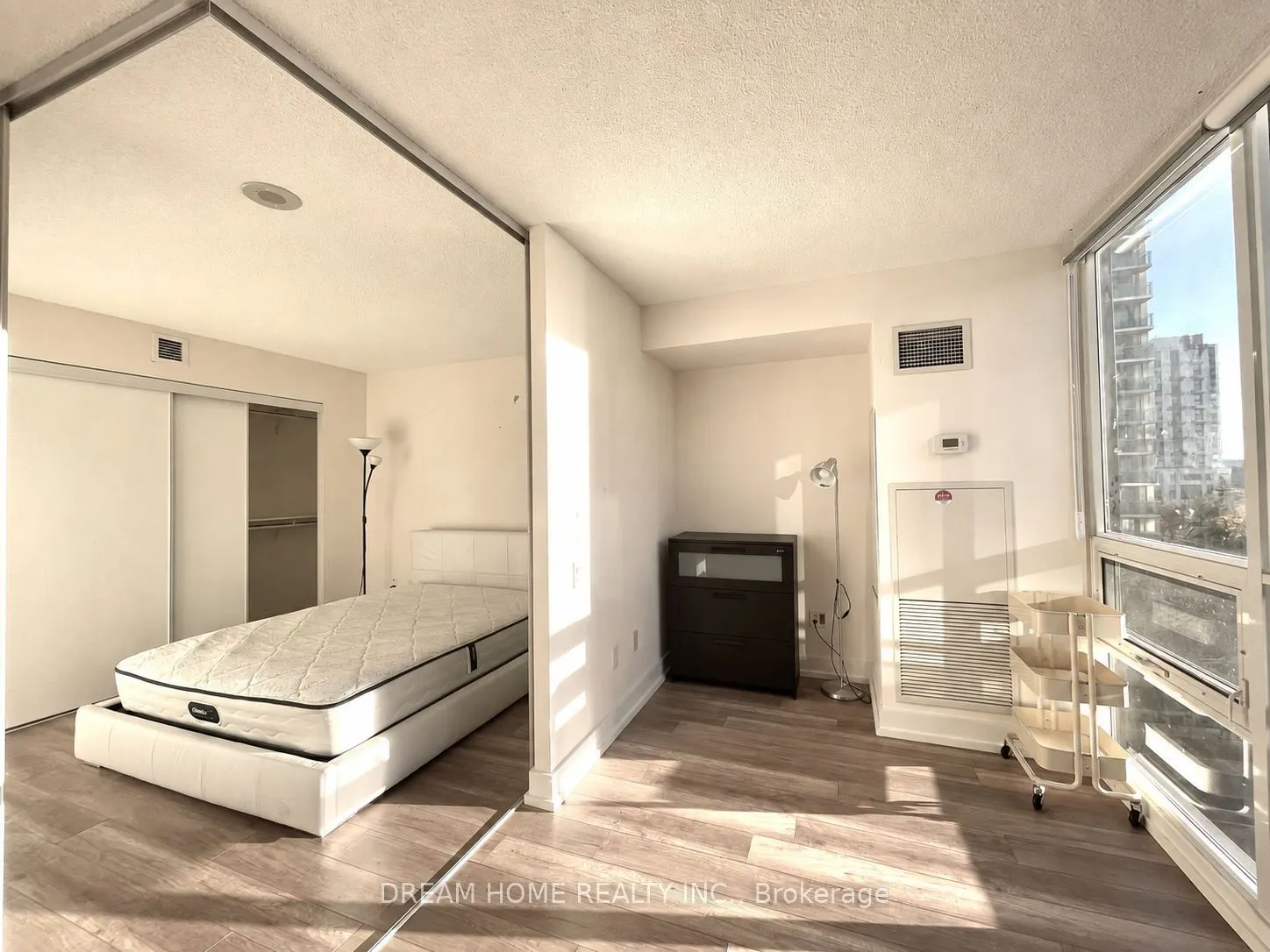 23 Sheppard Avenue E #711