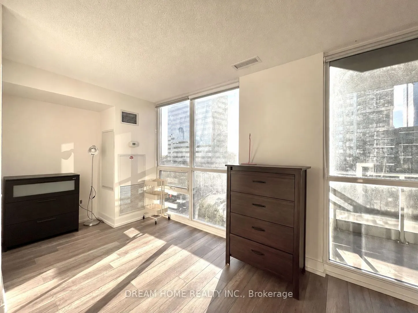 23 Sheppard Avenue E #711