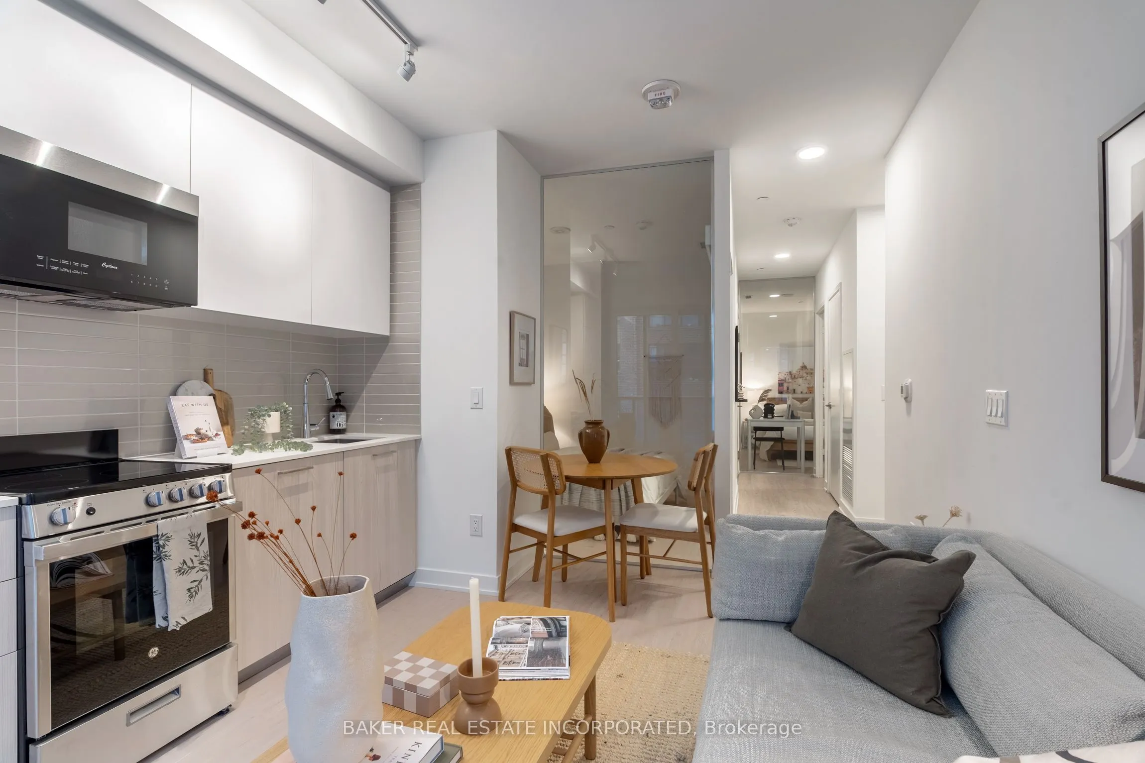 65 Mutual Street #412