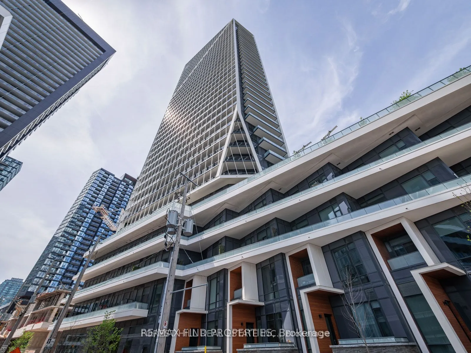 50 ORDNANCE Street #320