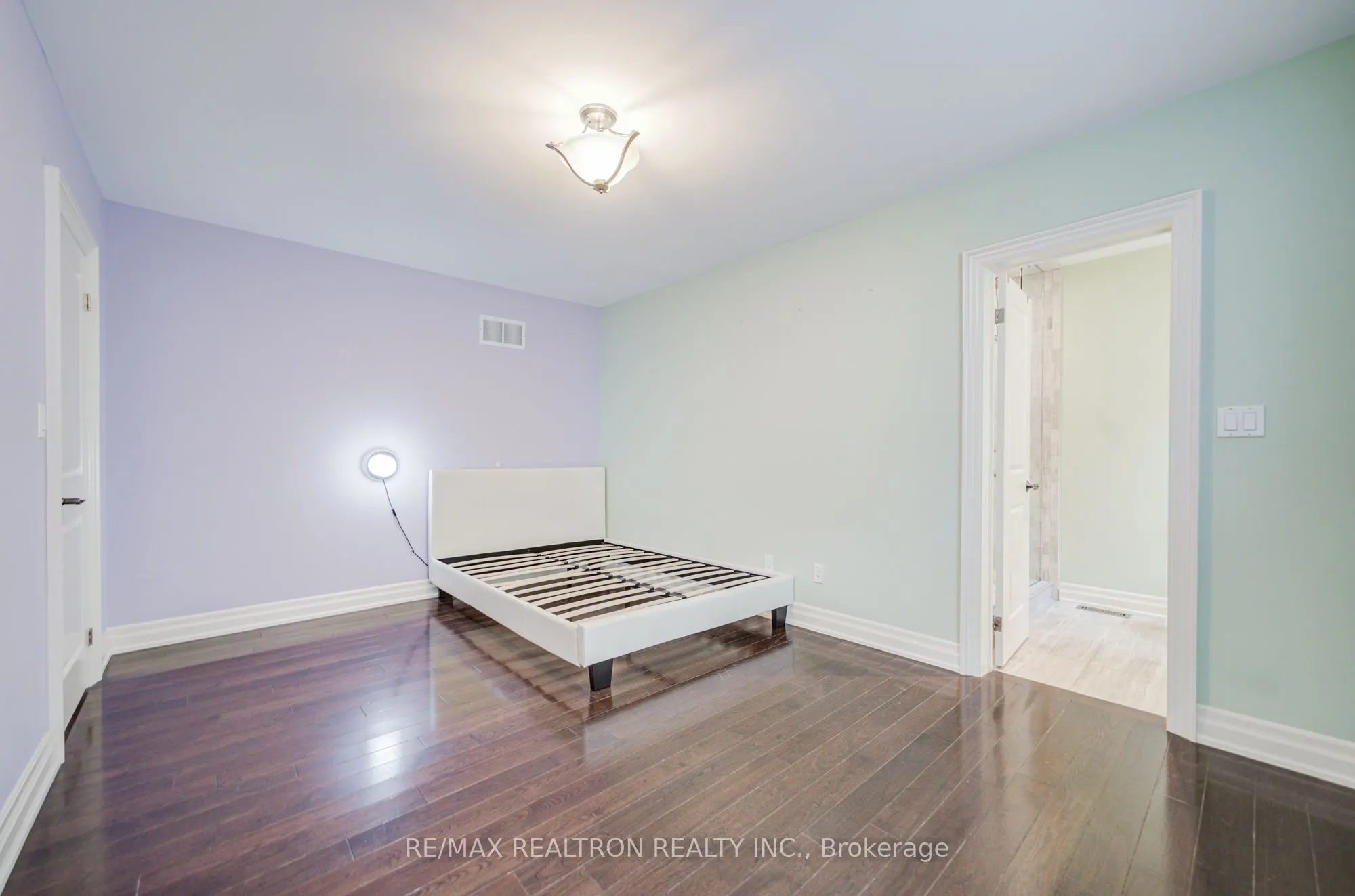 326B Horsham Avenue