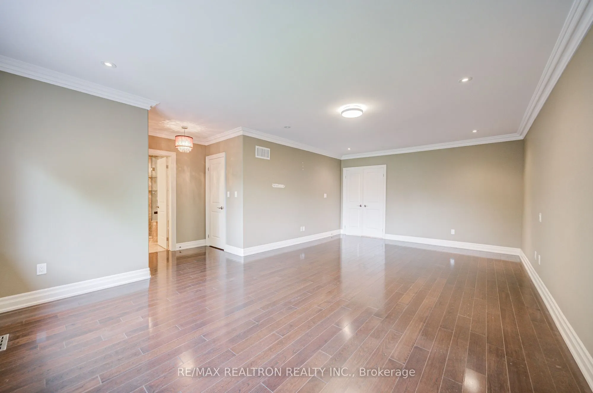 326B Horsham Avenue