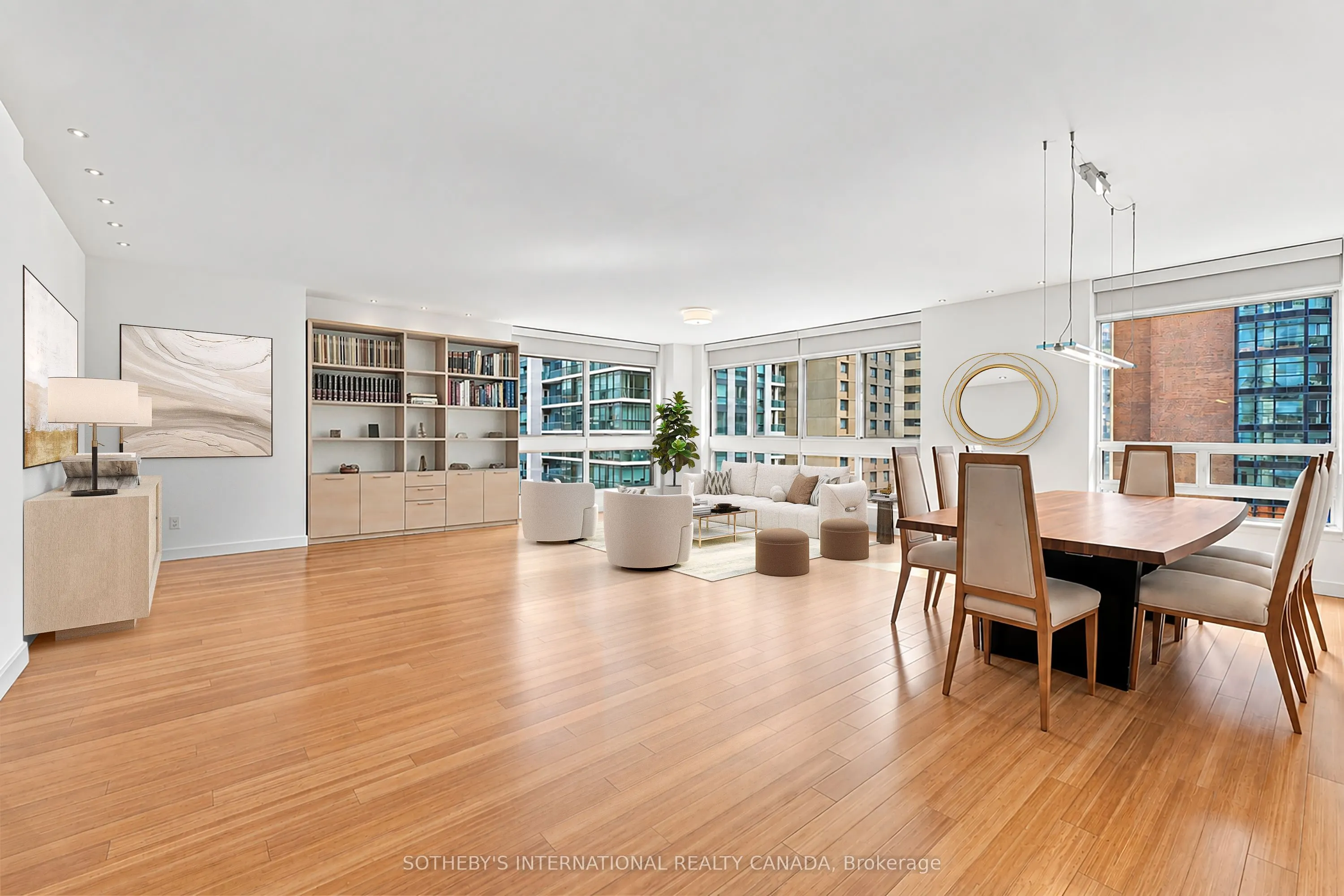 1132 Bay Street #801