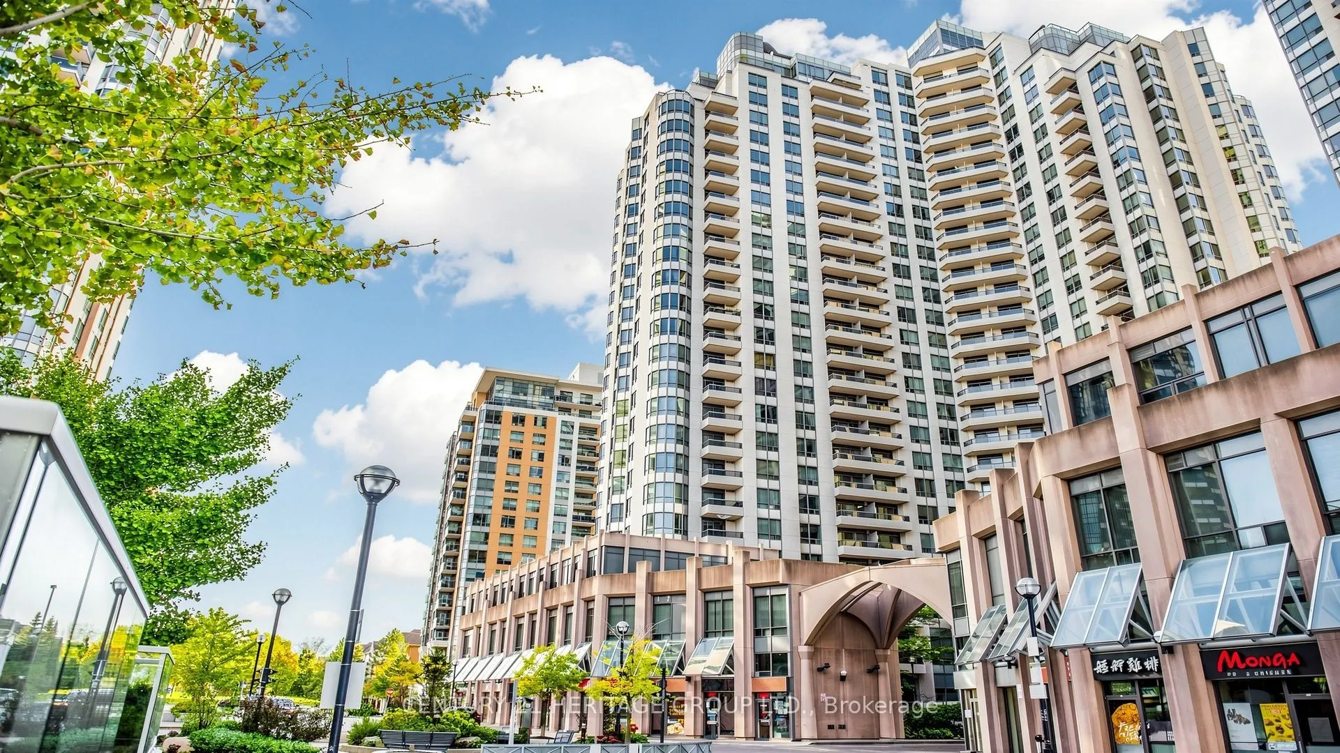 5 Northtown Way #602