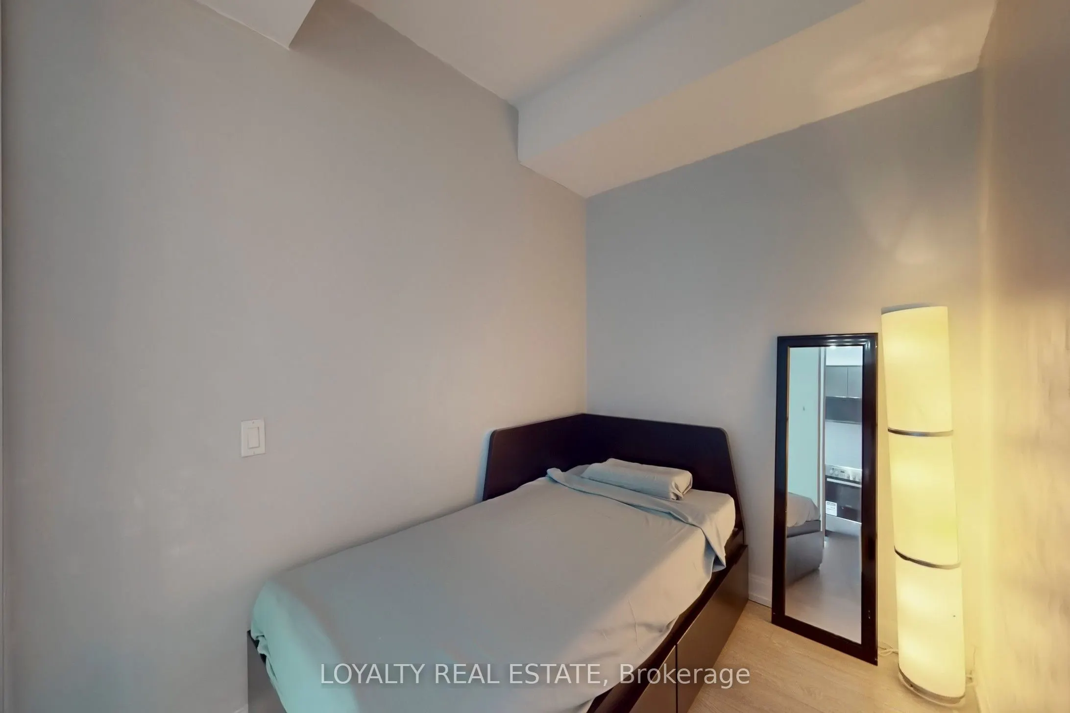 181 Dundas Street E #1701