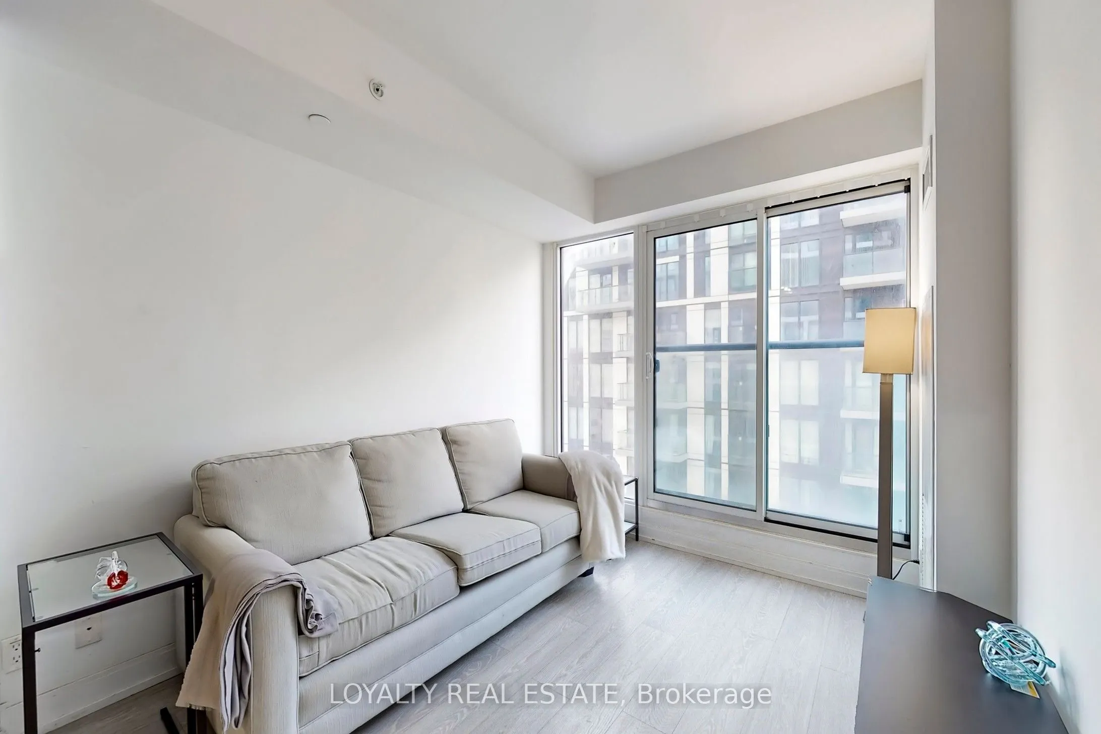 181 Dundas Street E #1701