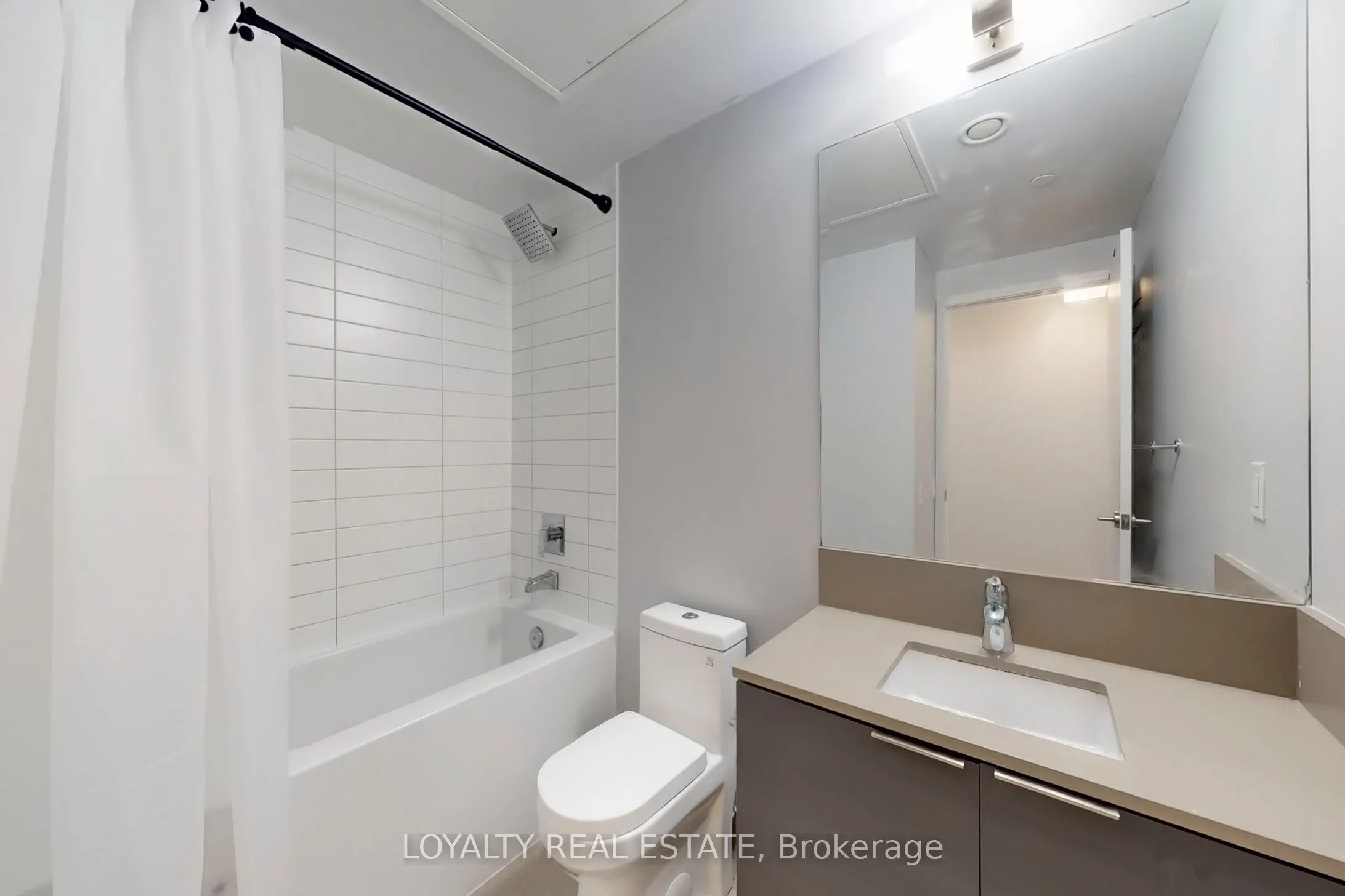 181 Dundas Street E #1701