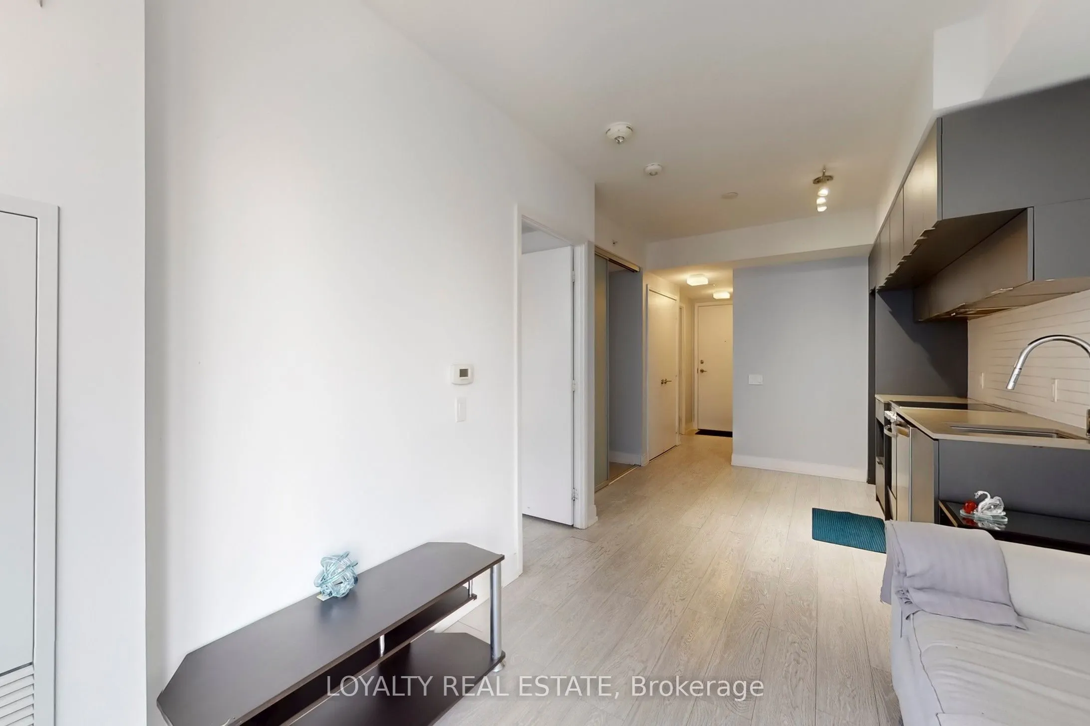 181 Dundas Street E #1701