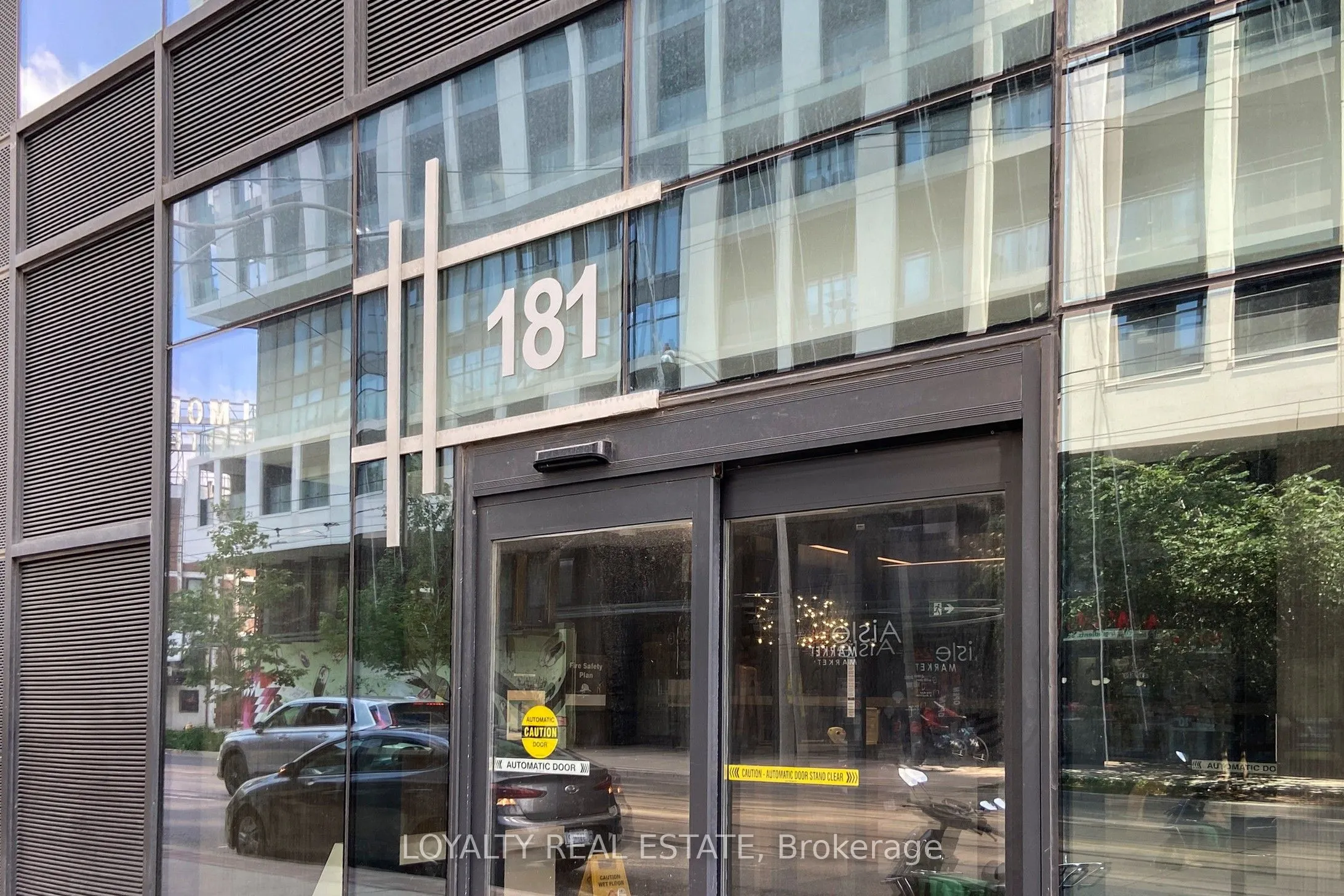181 Dundas Street E #1701