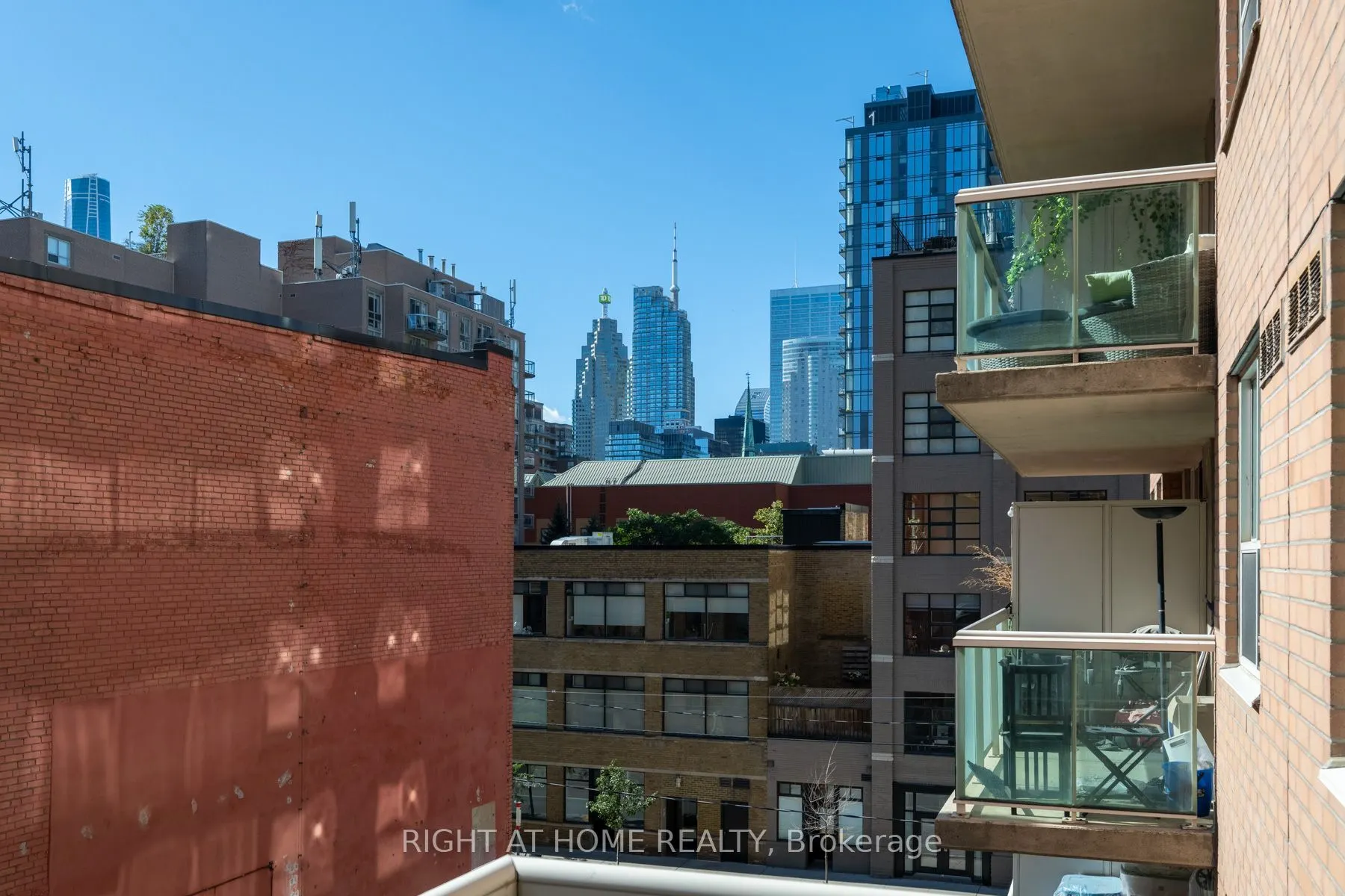 313 Richmond Street E #459