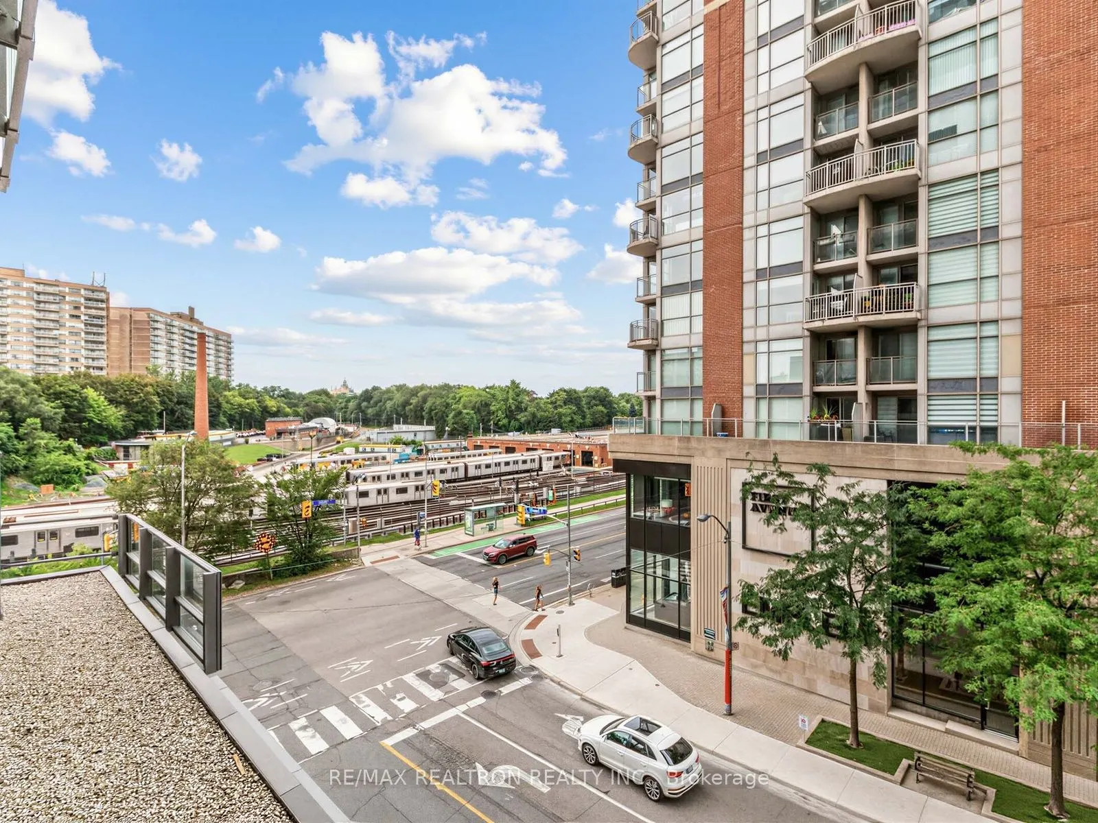 1815 Yonge Street #407