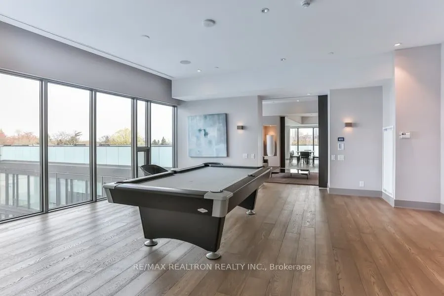 1815 Yonge Street #407
