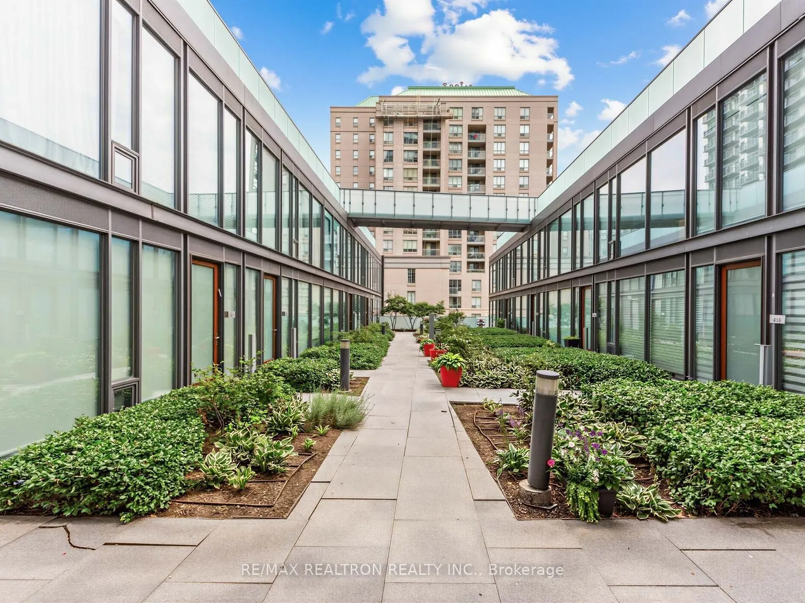 1815 Yonge Street #407