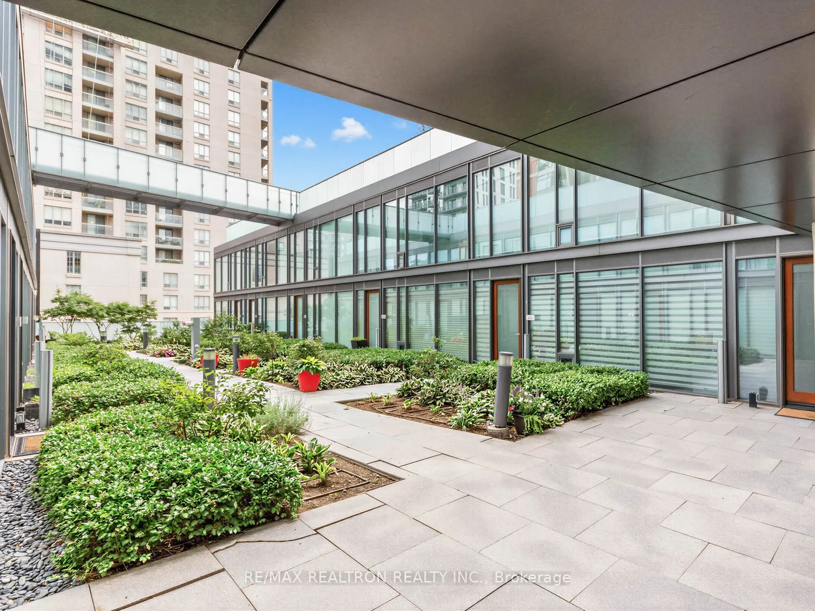 1815 Yonge Street #407