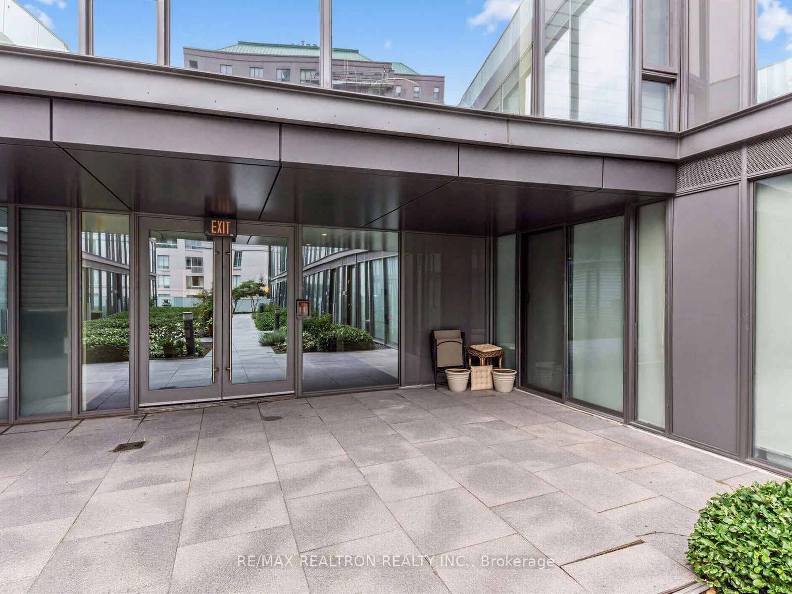 1815 Yonge Street #407