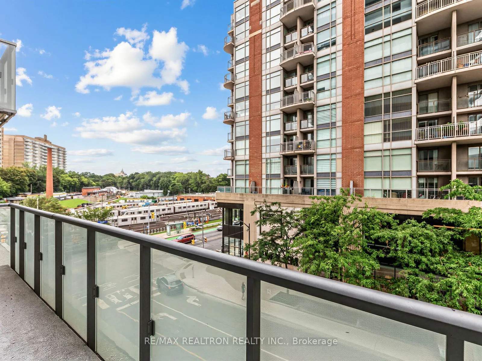 1815 Yonge Street #407