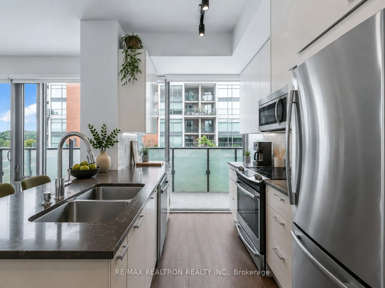 1815 Yonge Street #407