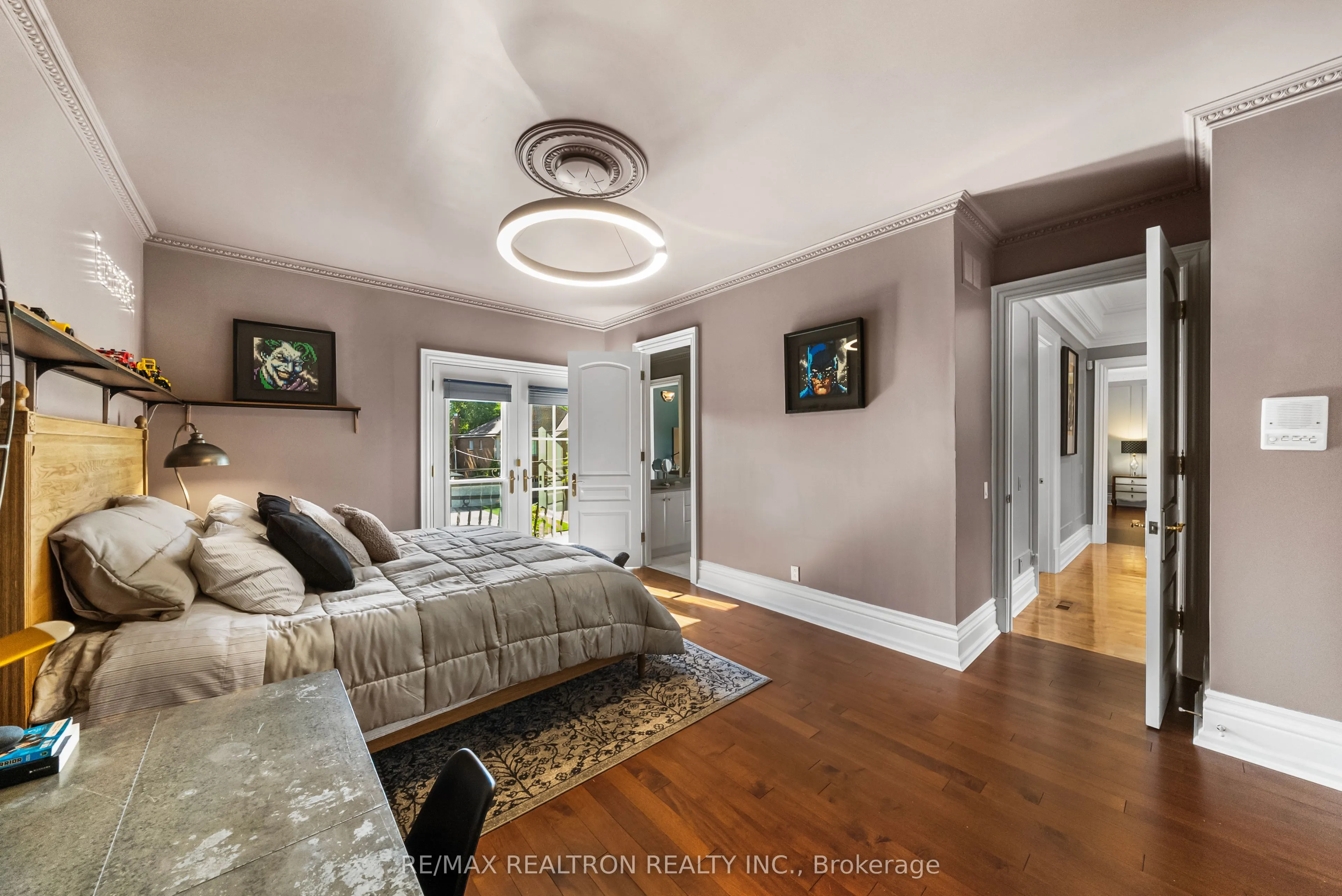 100 Owen Boulevard