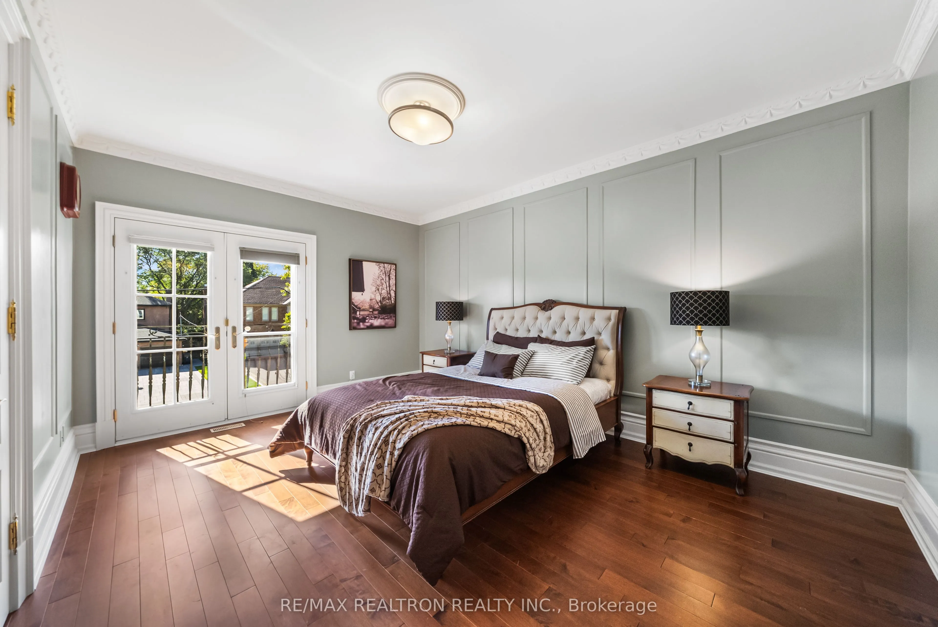 100 Owen Boulevard