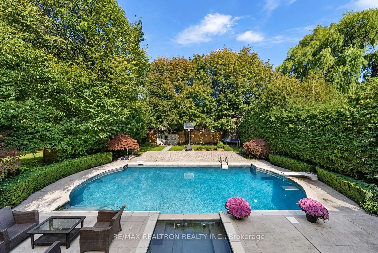 100 Owen Boulevard