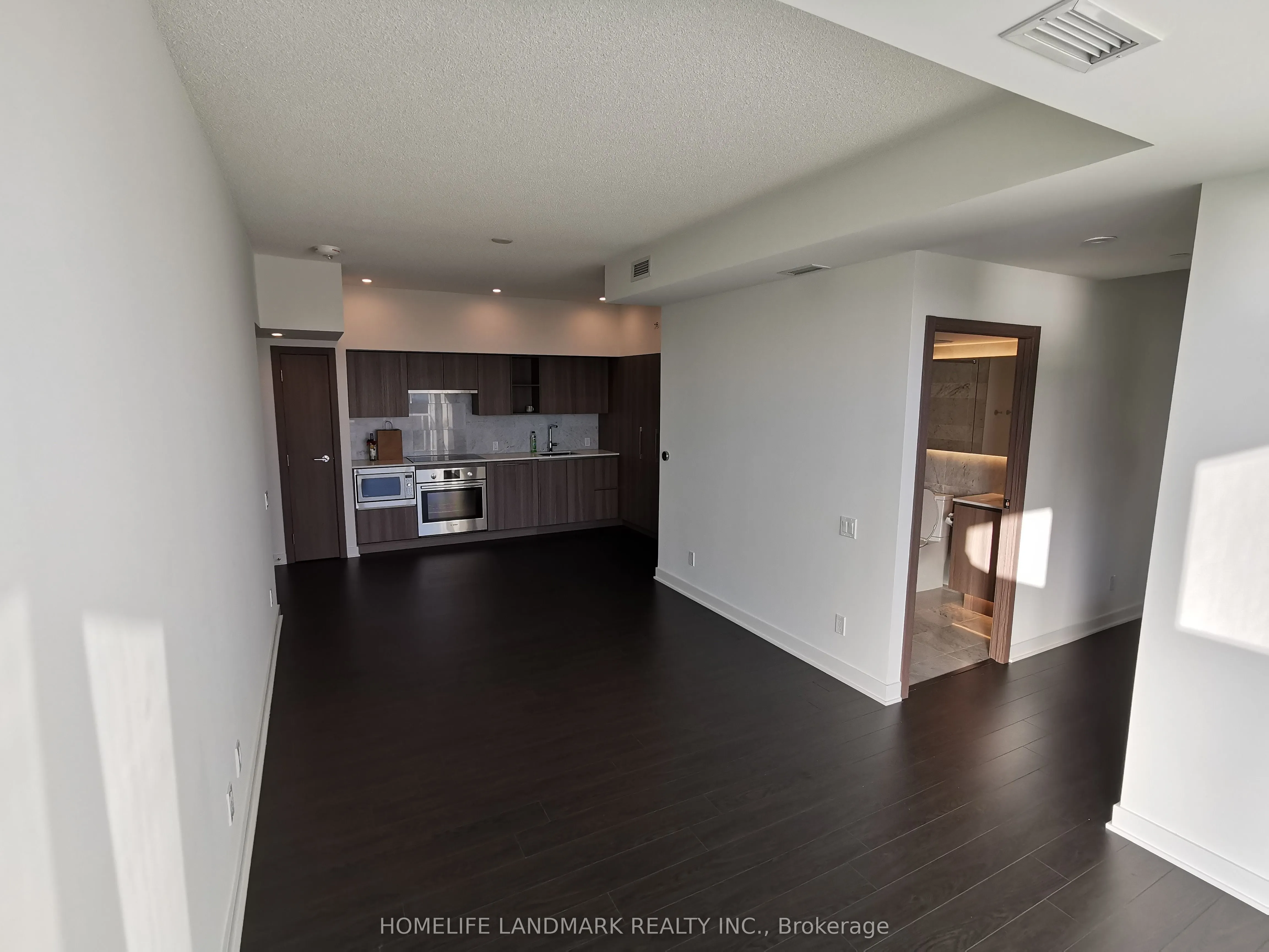 17 Bathurst Street #2115