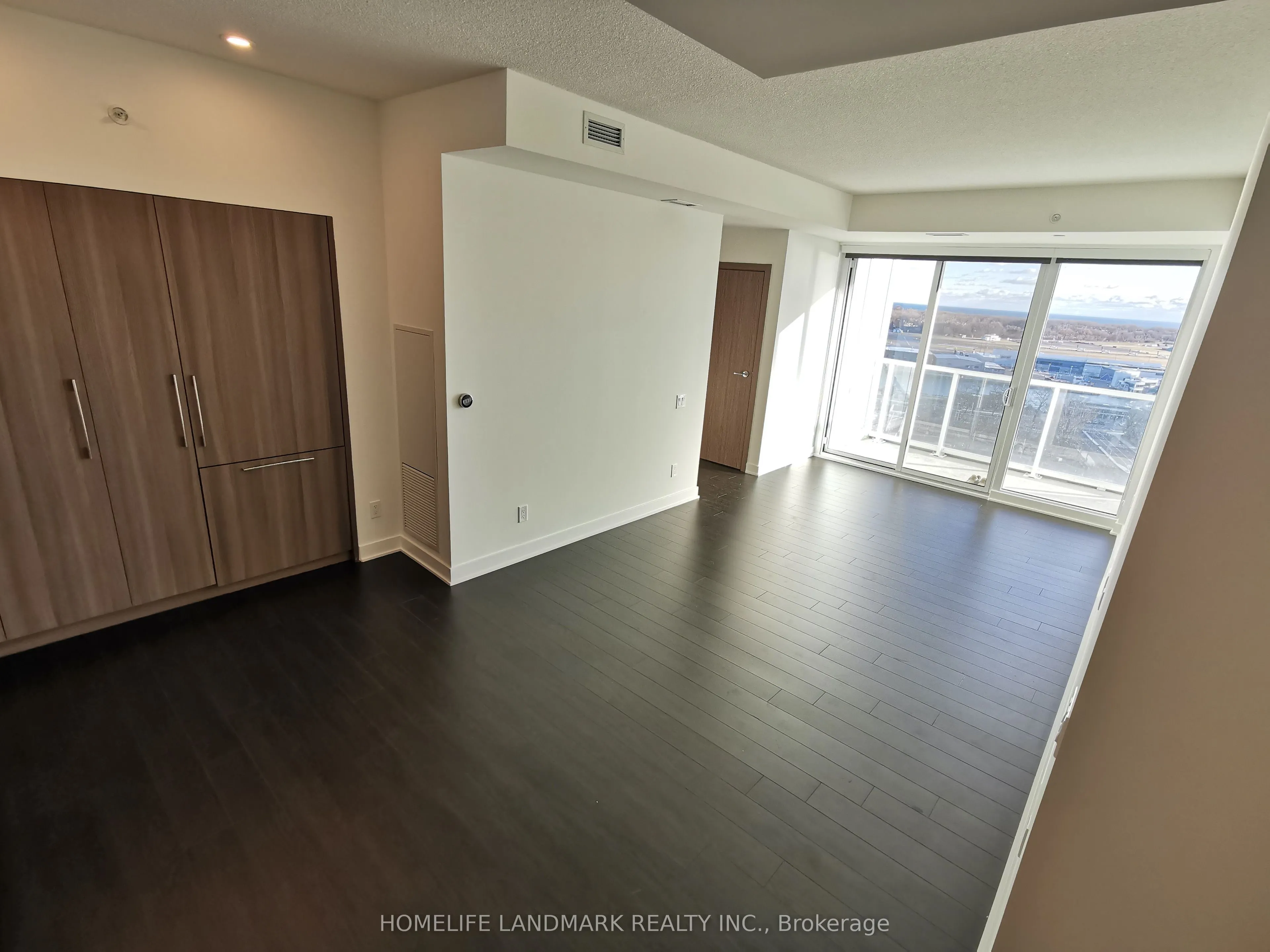 17 Bathurst Street #2115