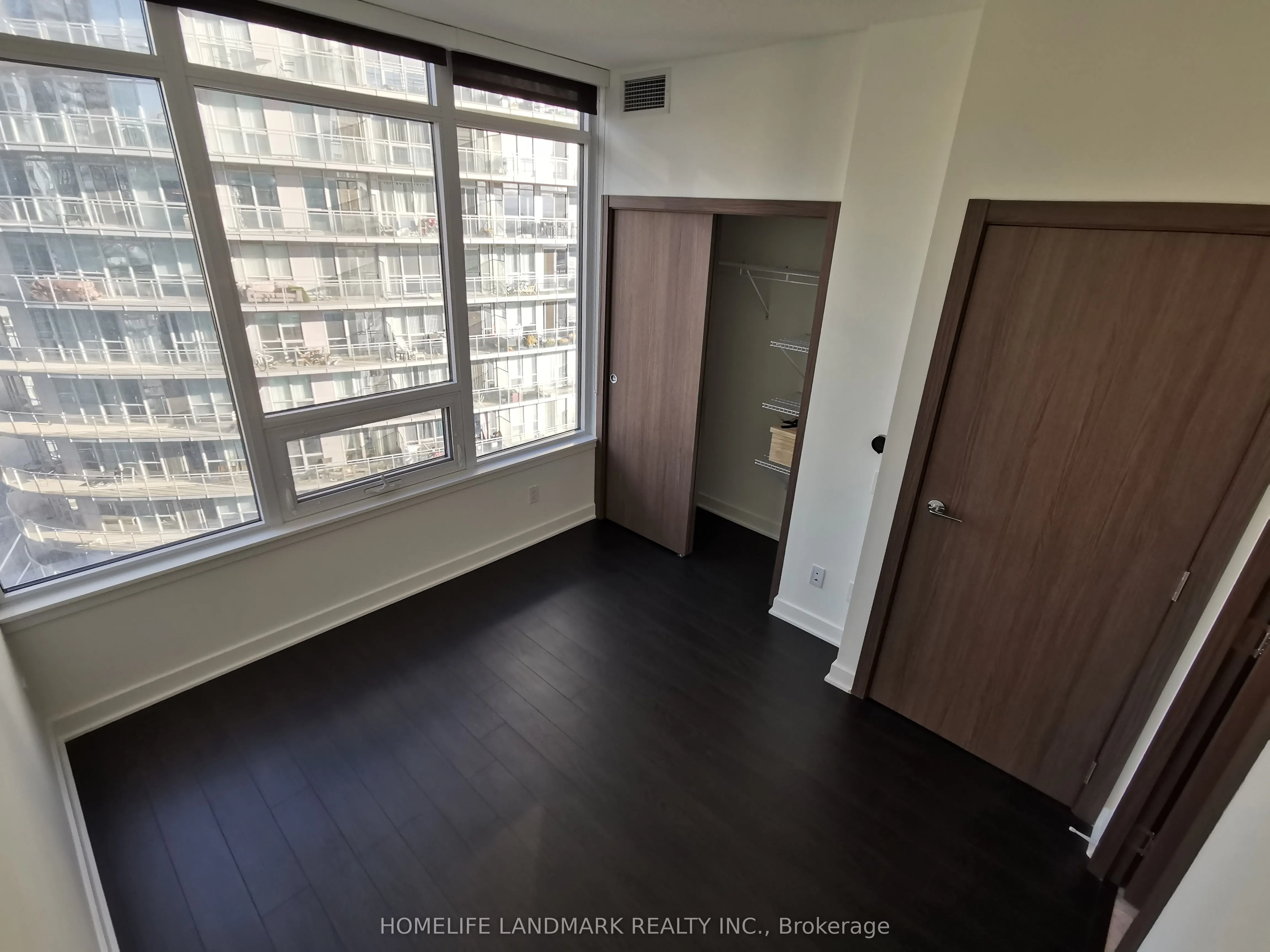 17 Bathurst Street #2115
