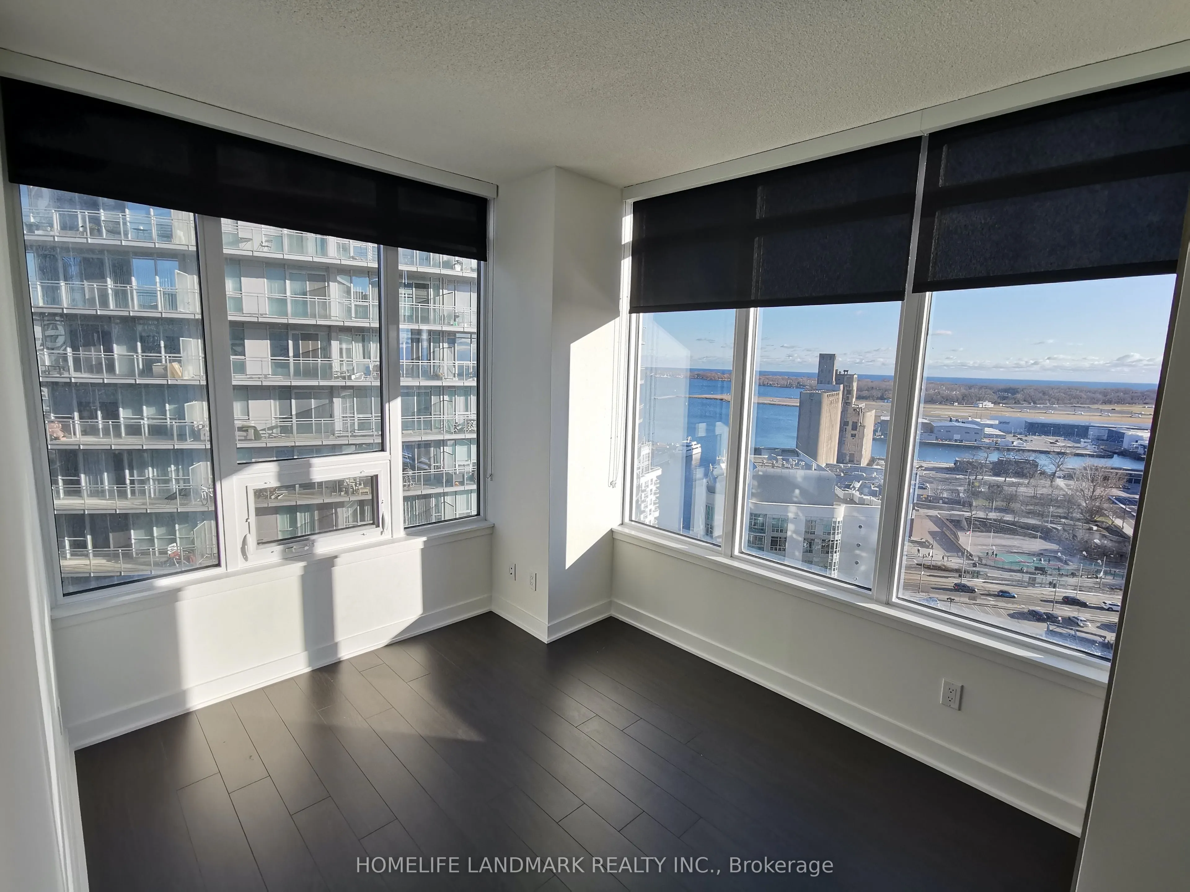 17 Bathurst Street #2115