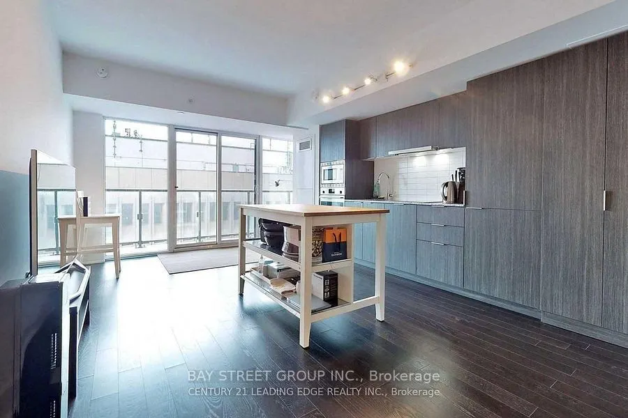 955 Bay Street #2110