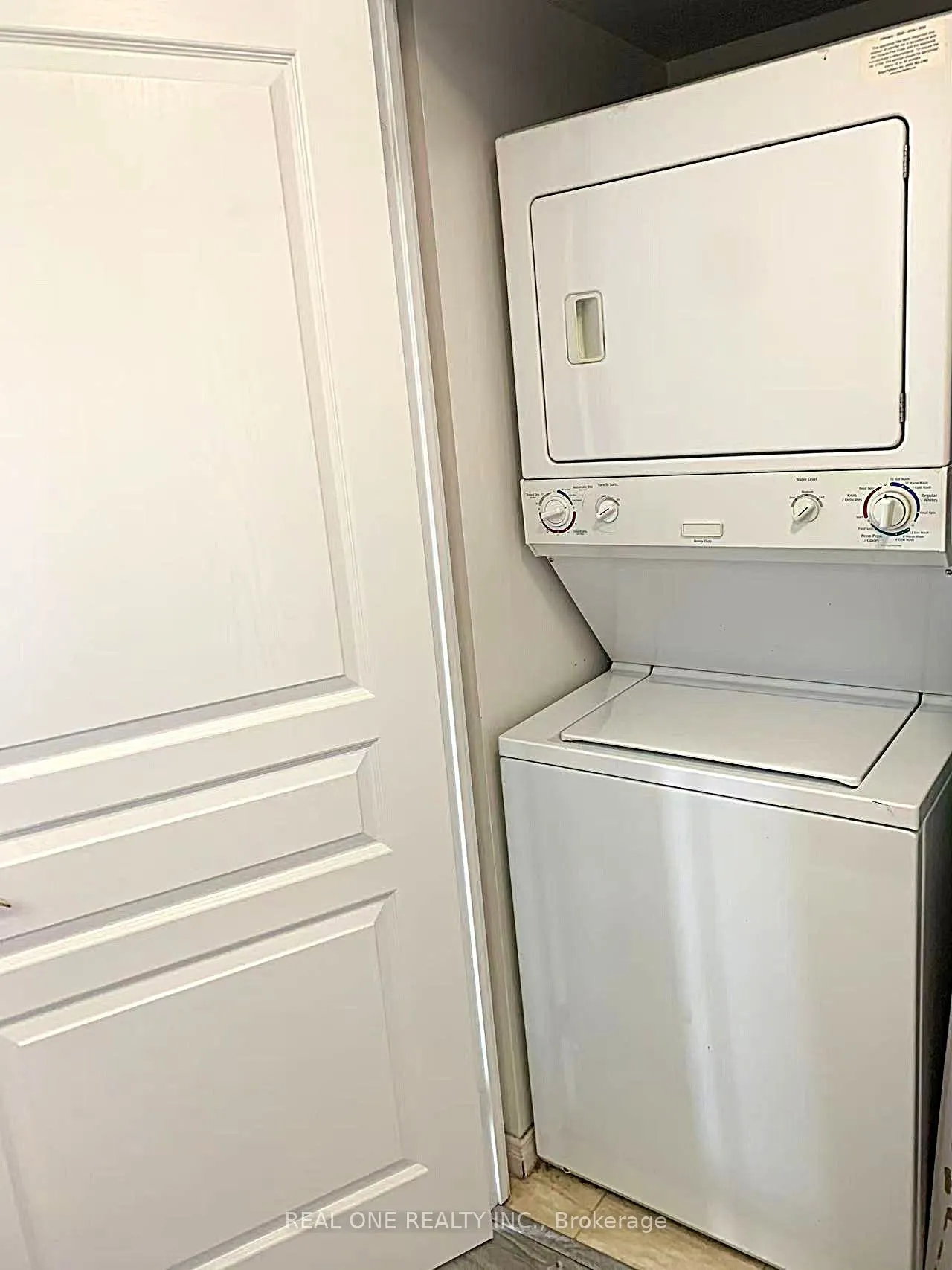 55 Harrison Garden Boulevard #1003
