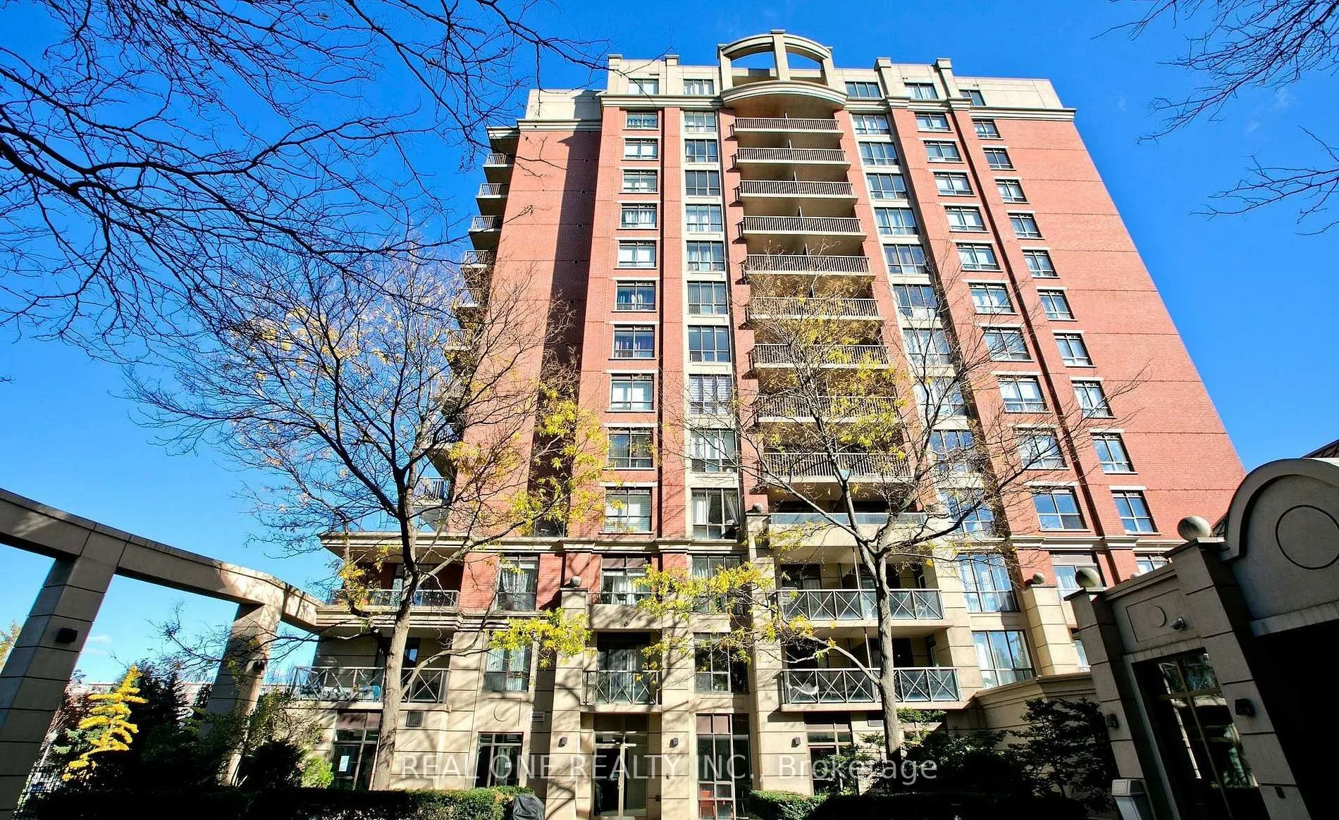 55 Harrison Garden Boulevard #1003