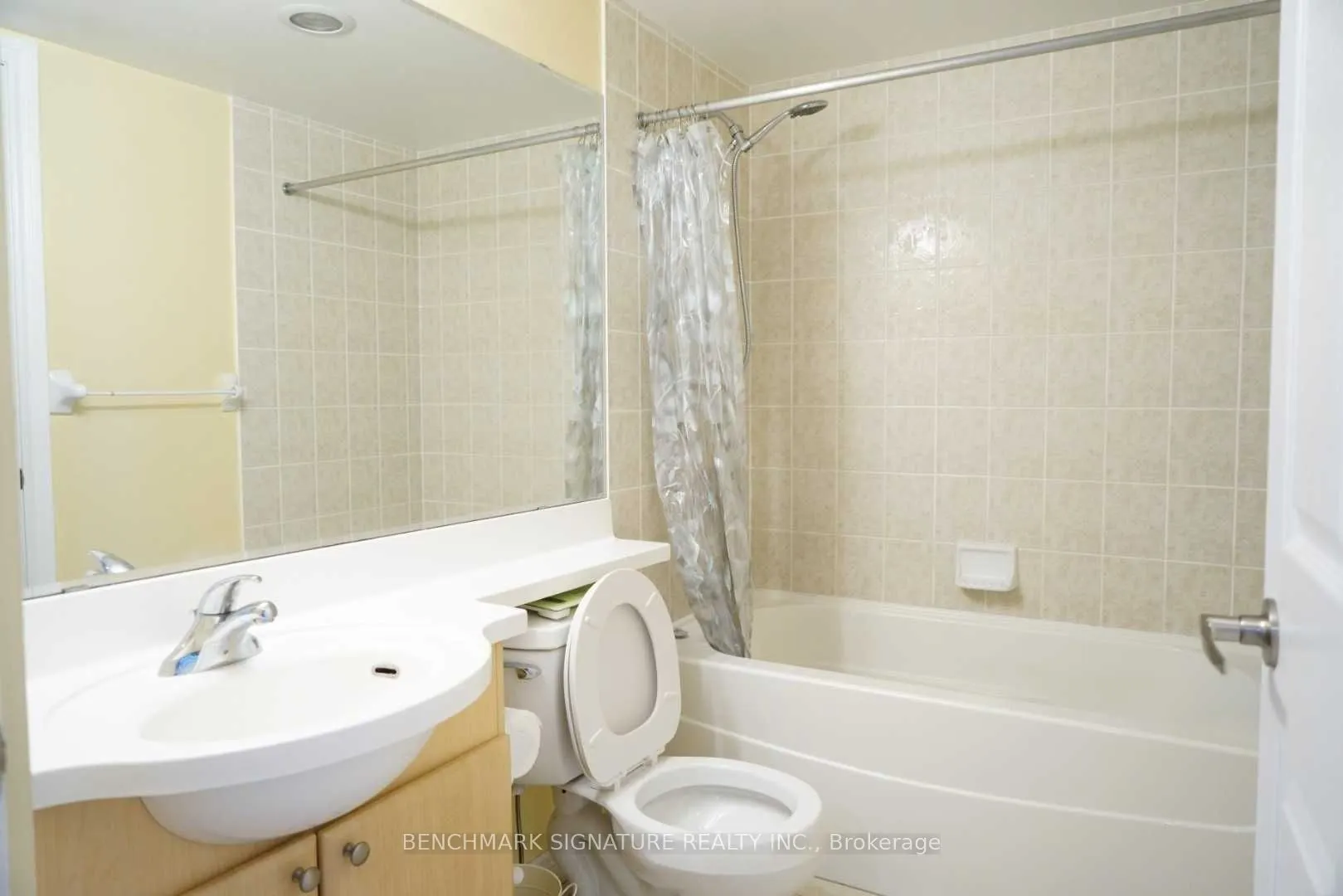 763 Bay Street #3102