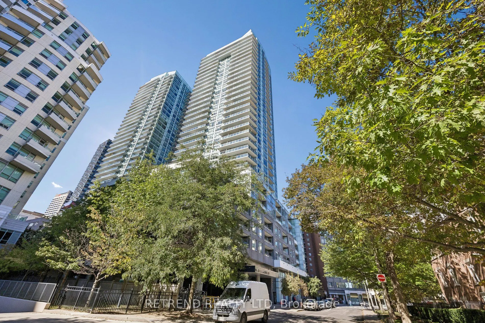 98 Lillian Street #214