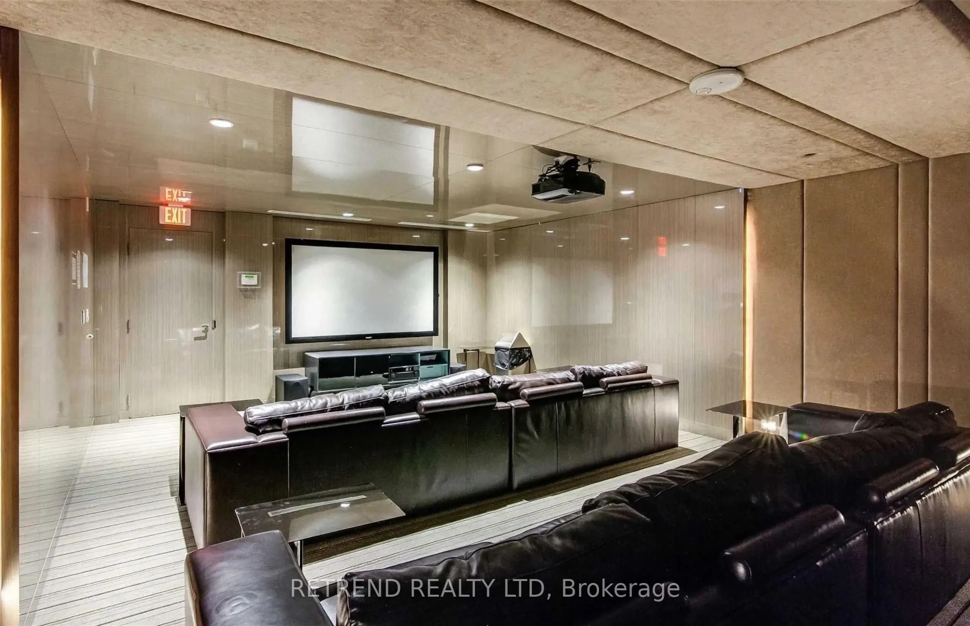 98 Lillian Street #214