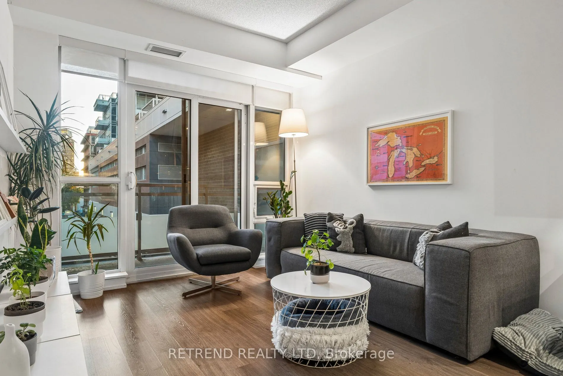 98 Lillian Street #214