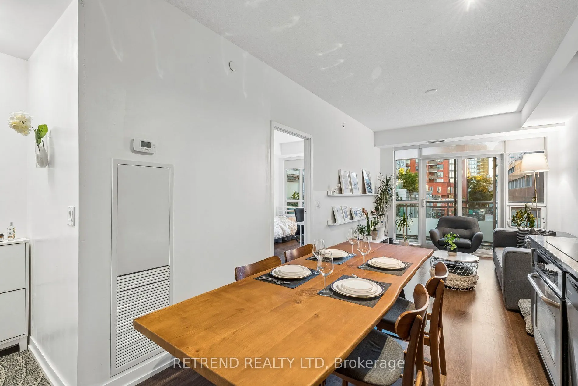 98 Lillian Street #214