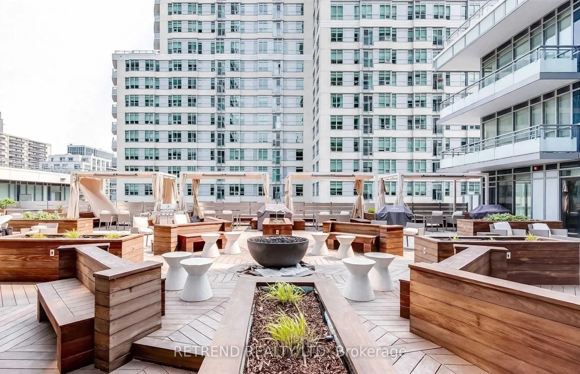 98 Lillian Street #214