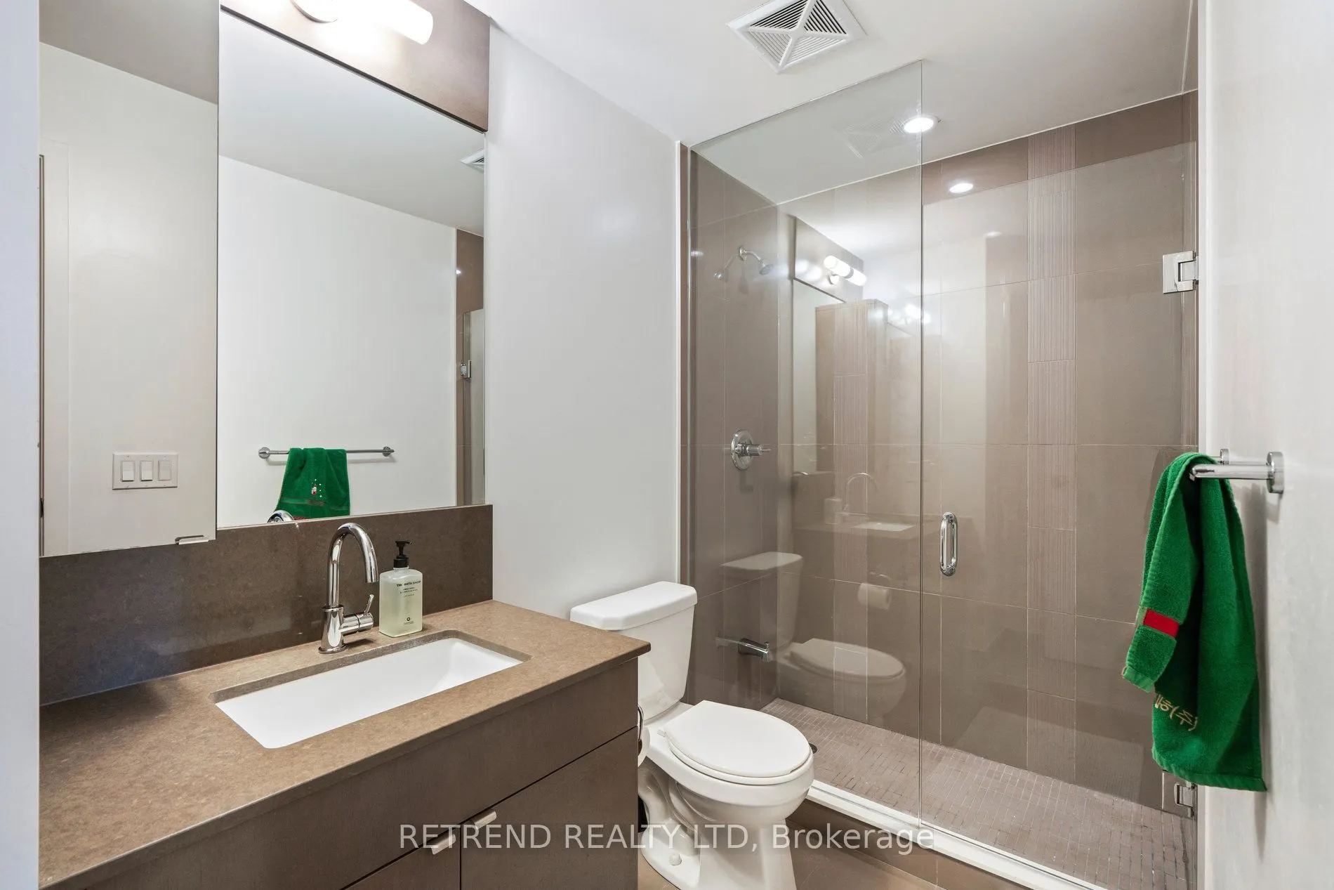 98 Lillian Street #214
