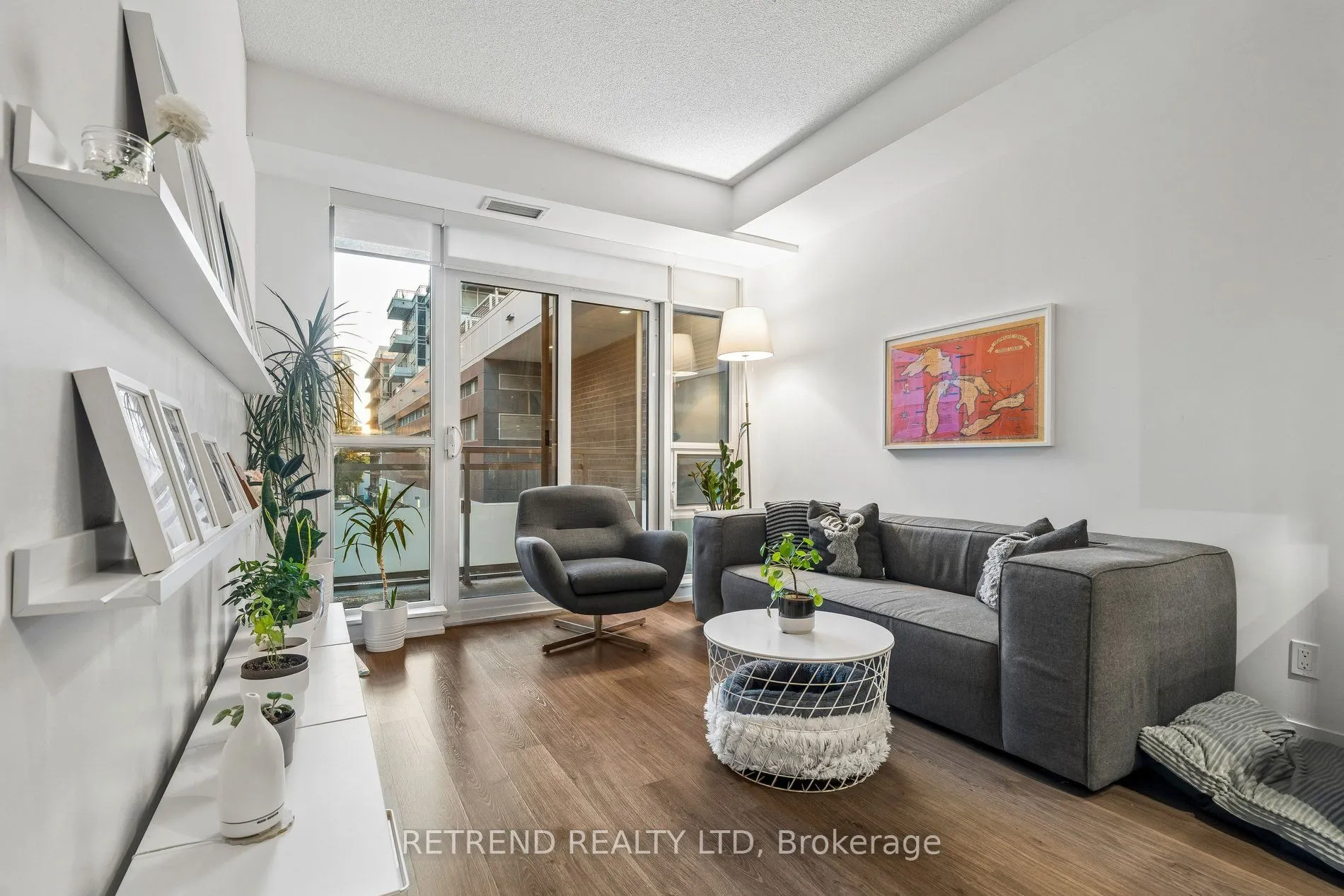 98 Lillian Street #214