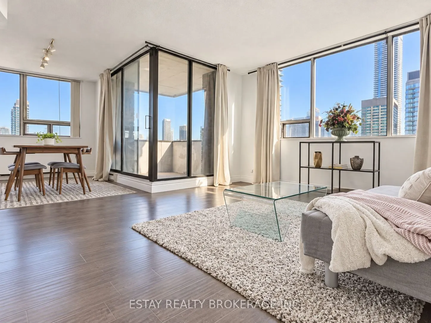 914 Yonge Street #1902
