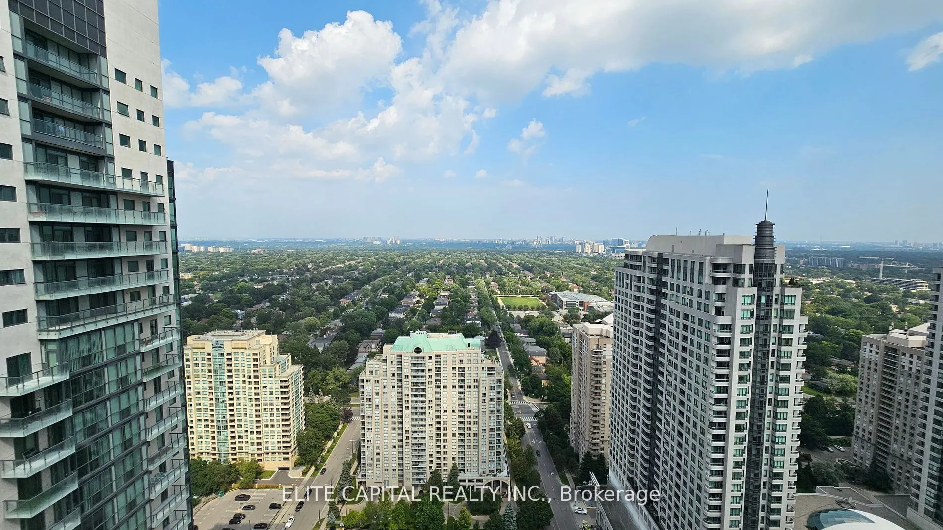 5162 Yonge Street #LPH307