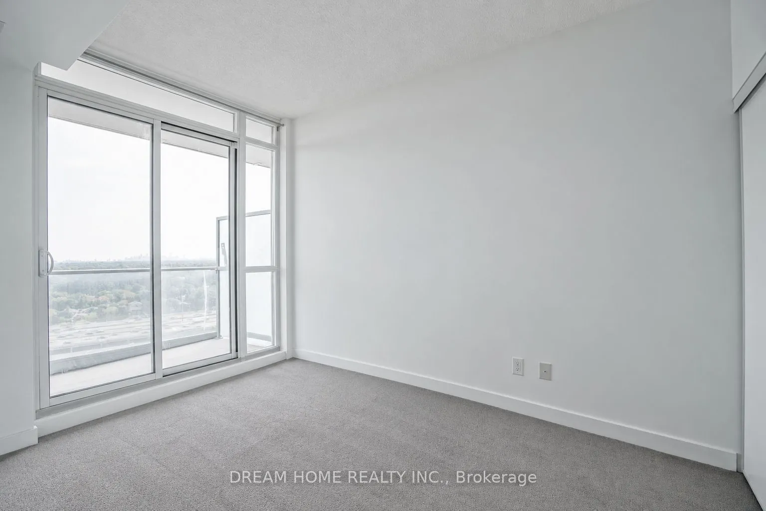 29 Singer Court #2515