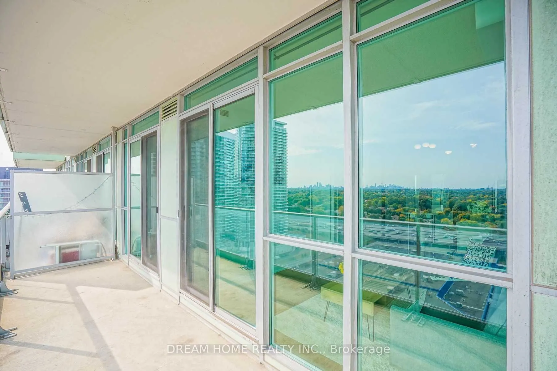 29 Singer Court #2515