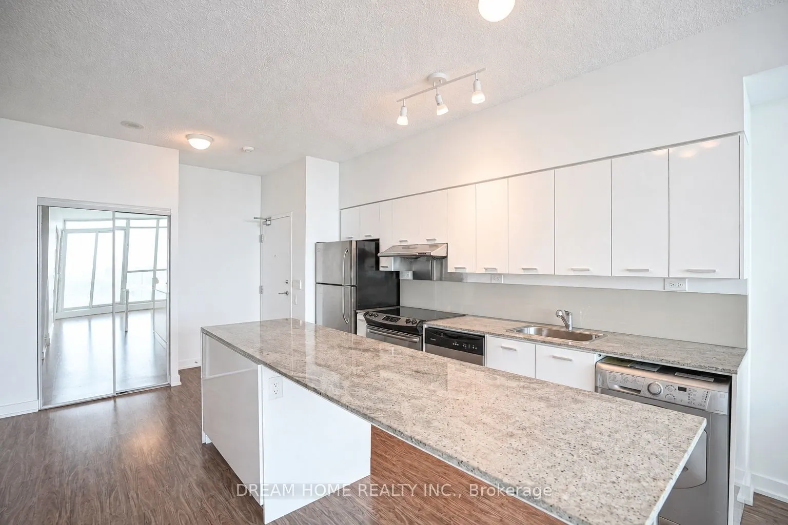 29 Singer Court #2515