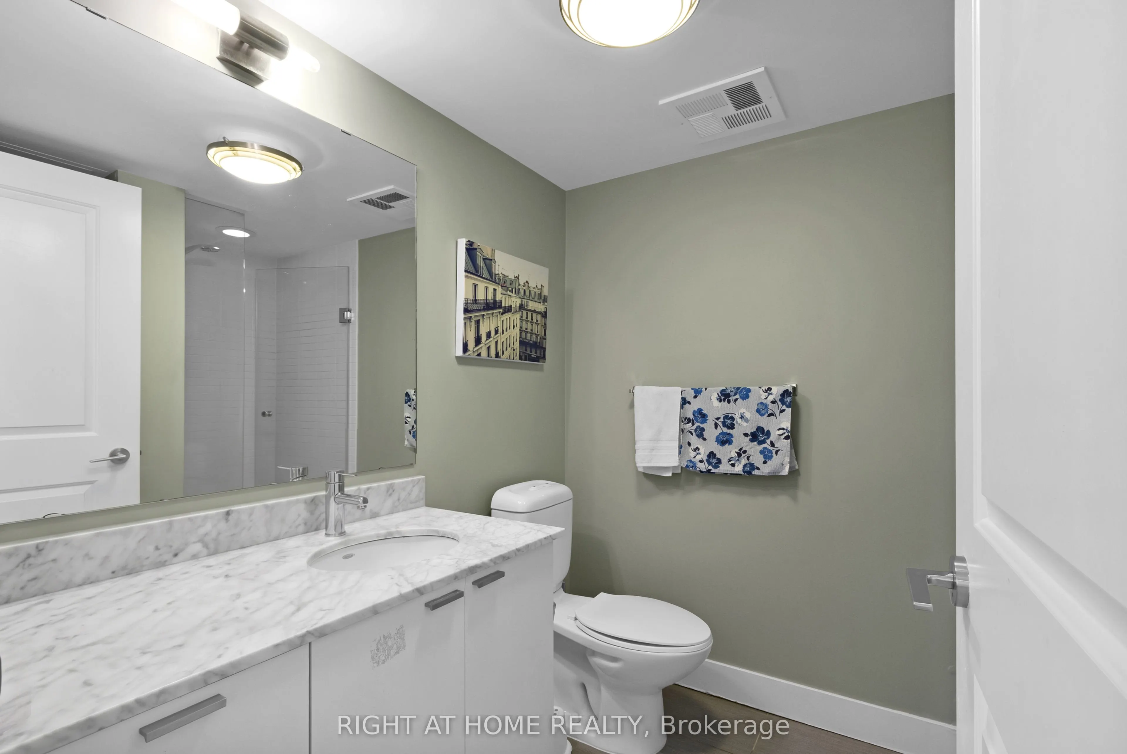 23 Sheppard Avenue E #904