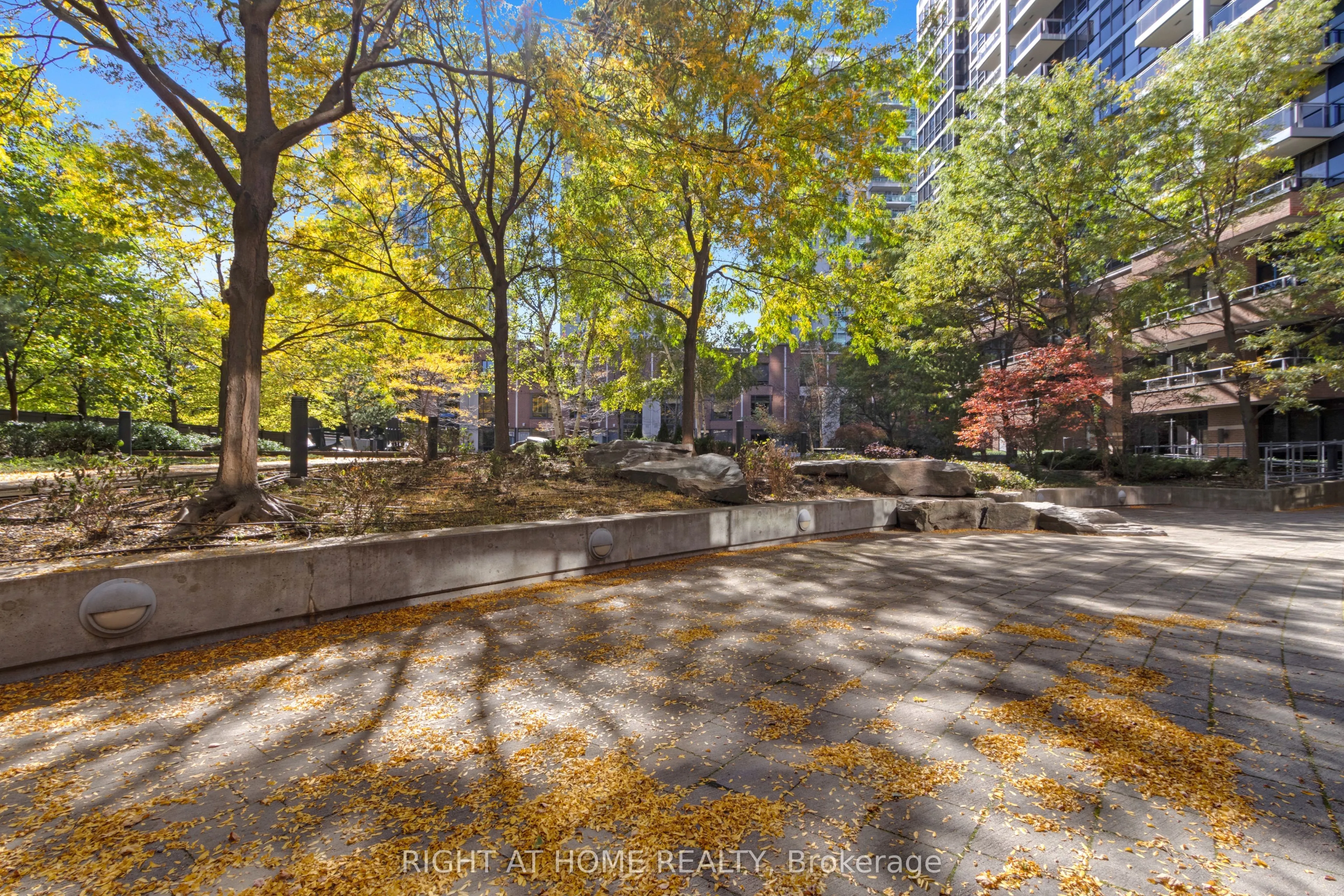 23 Sheppard Avenue E #904