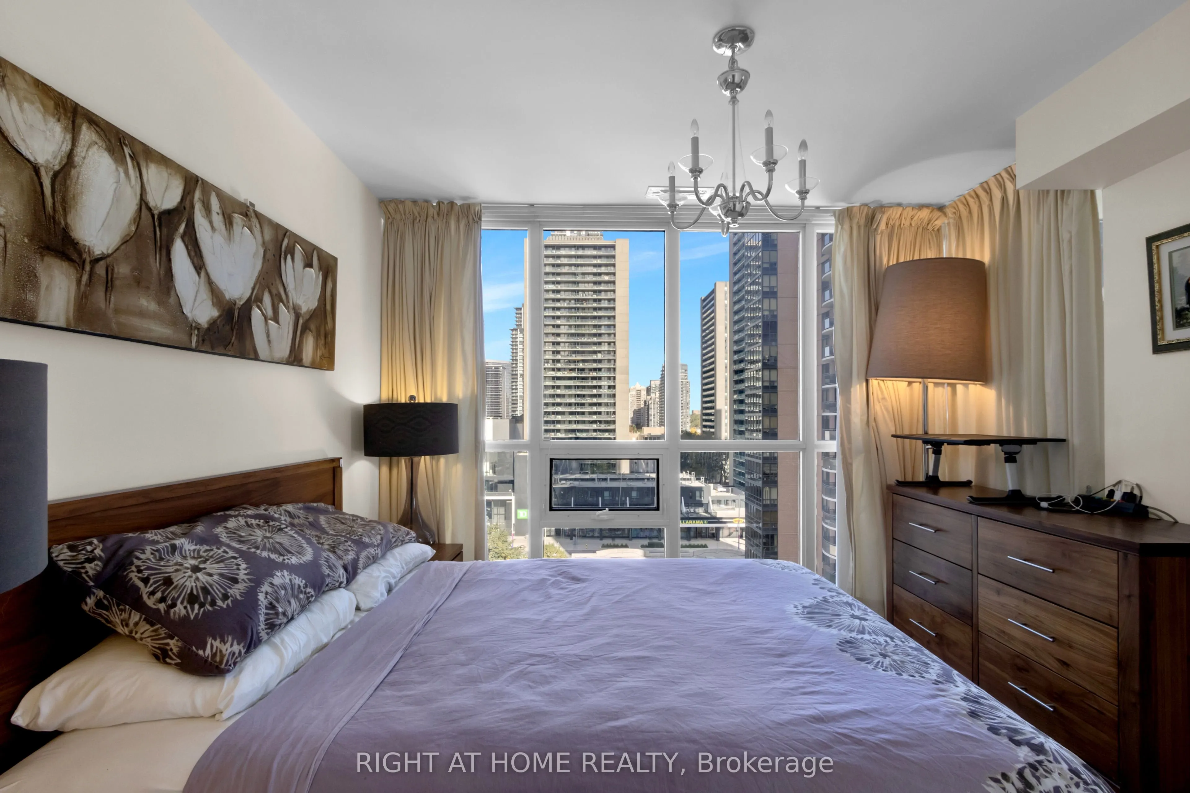 23 Sheppard Avenue E #904
