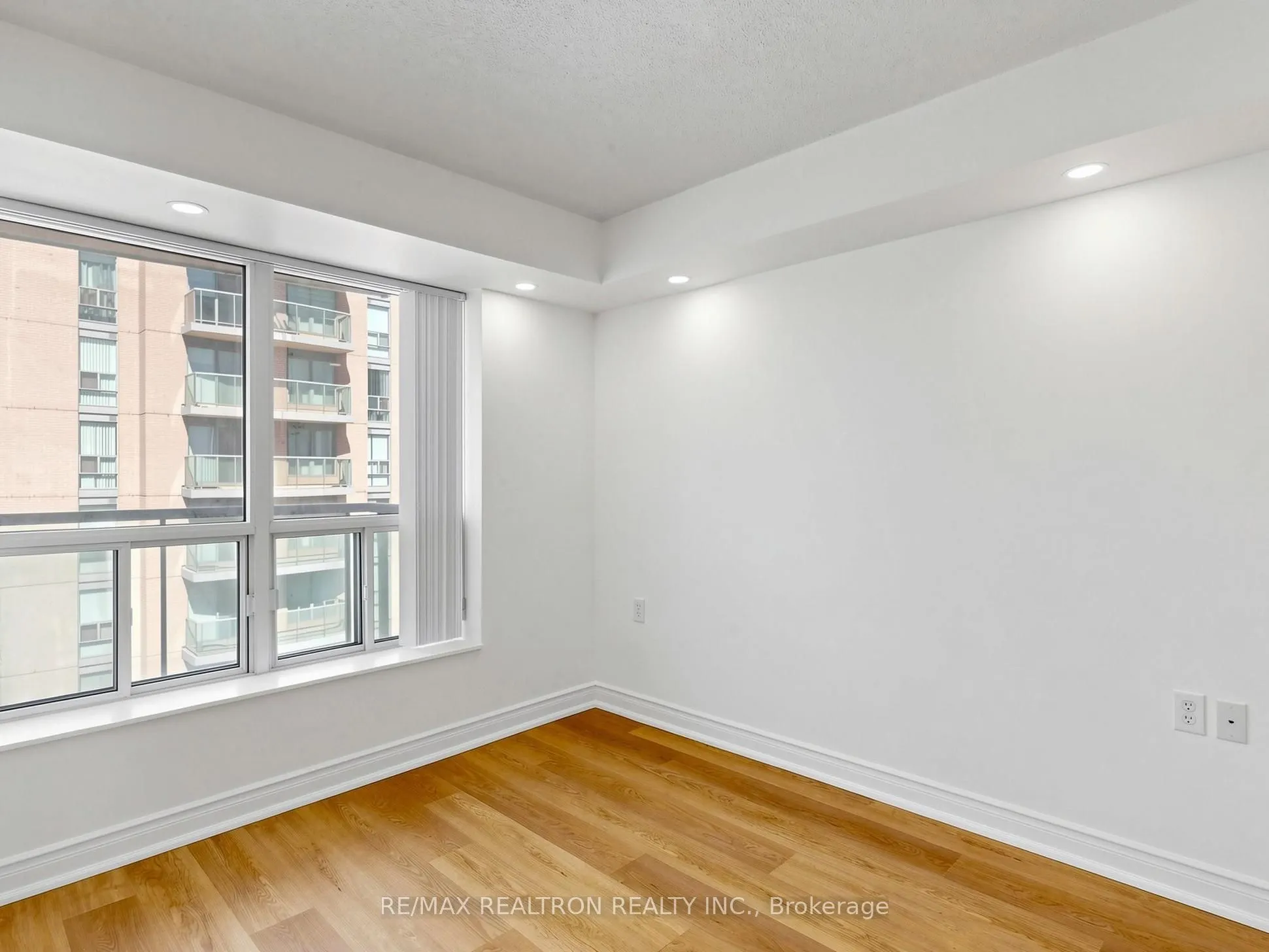 20 Olive Avenue #LPH03