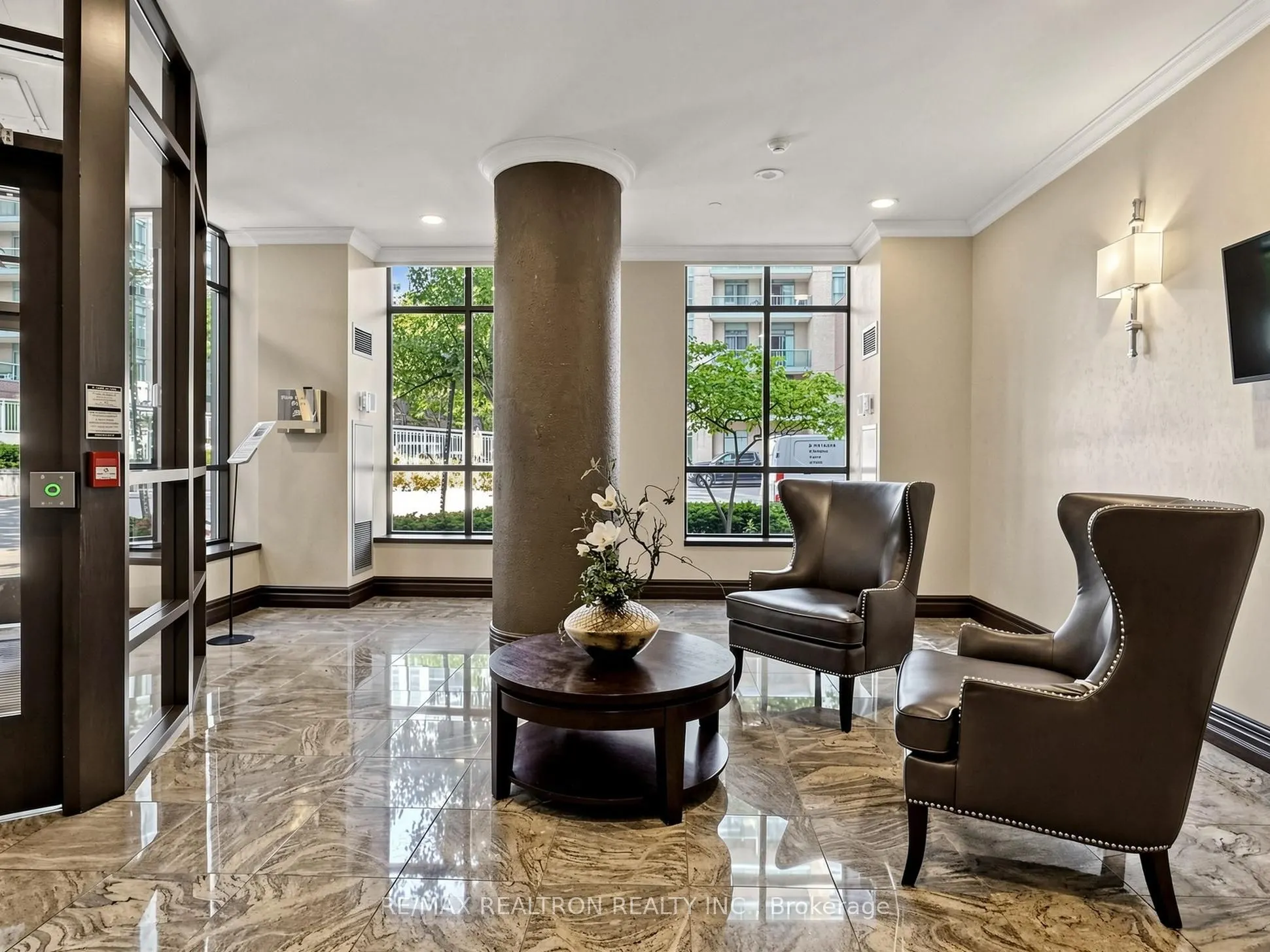 20 Olive Avenue #LPH03