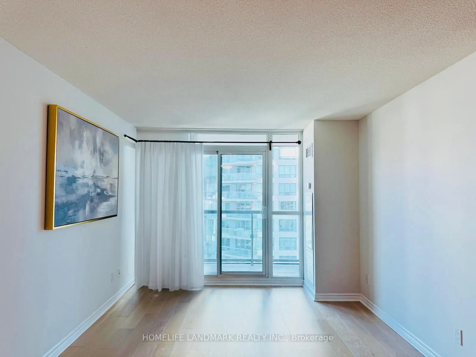 19 Grand Trunk Crescent #2605